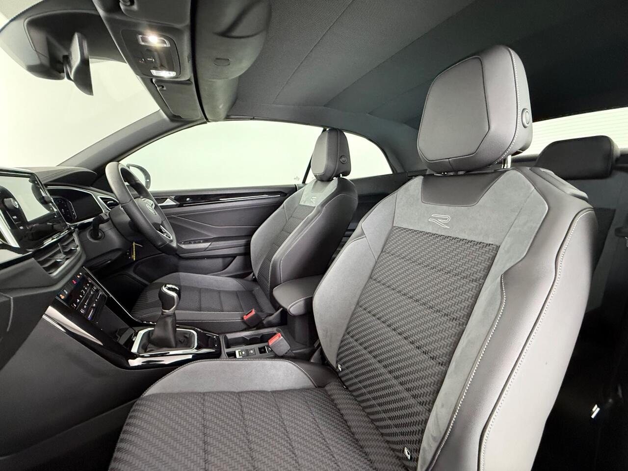 Volkswagen T-Roc thumbnail Seat Front Passenger