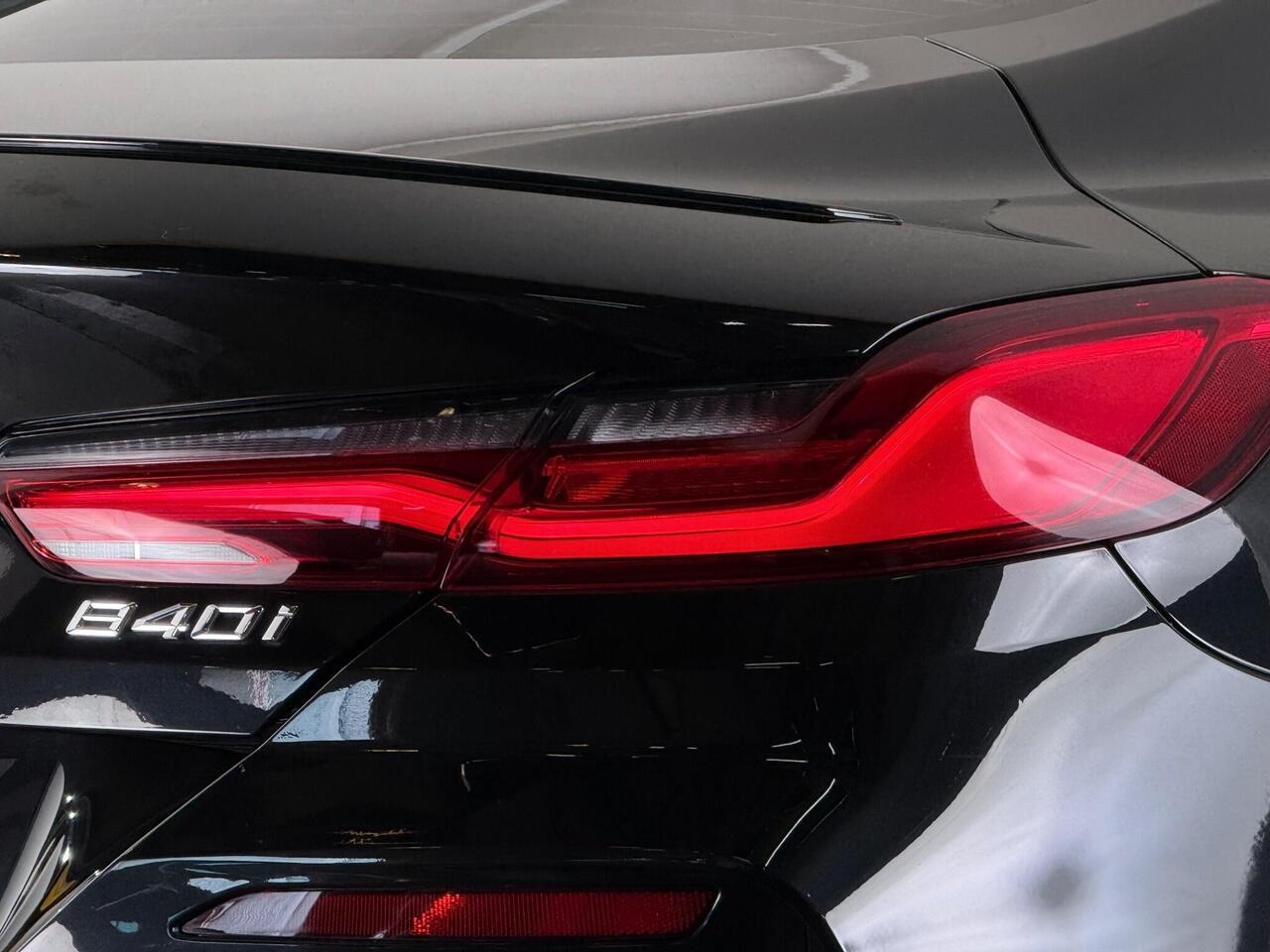 BMW 8 Series thumbnail Lights Rear