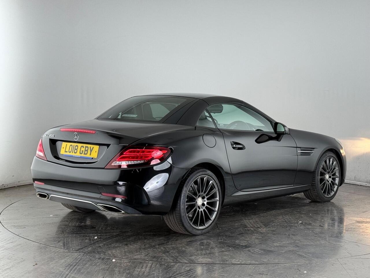 Mercedes-Benz SLC thumbnail Rear Right