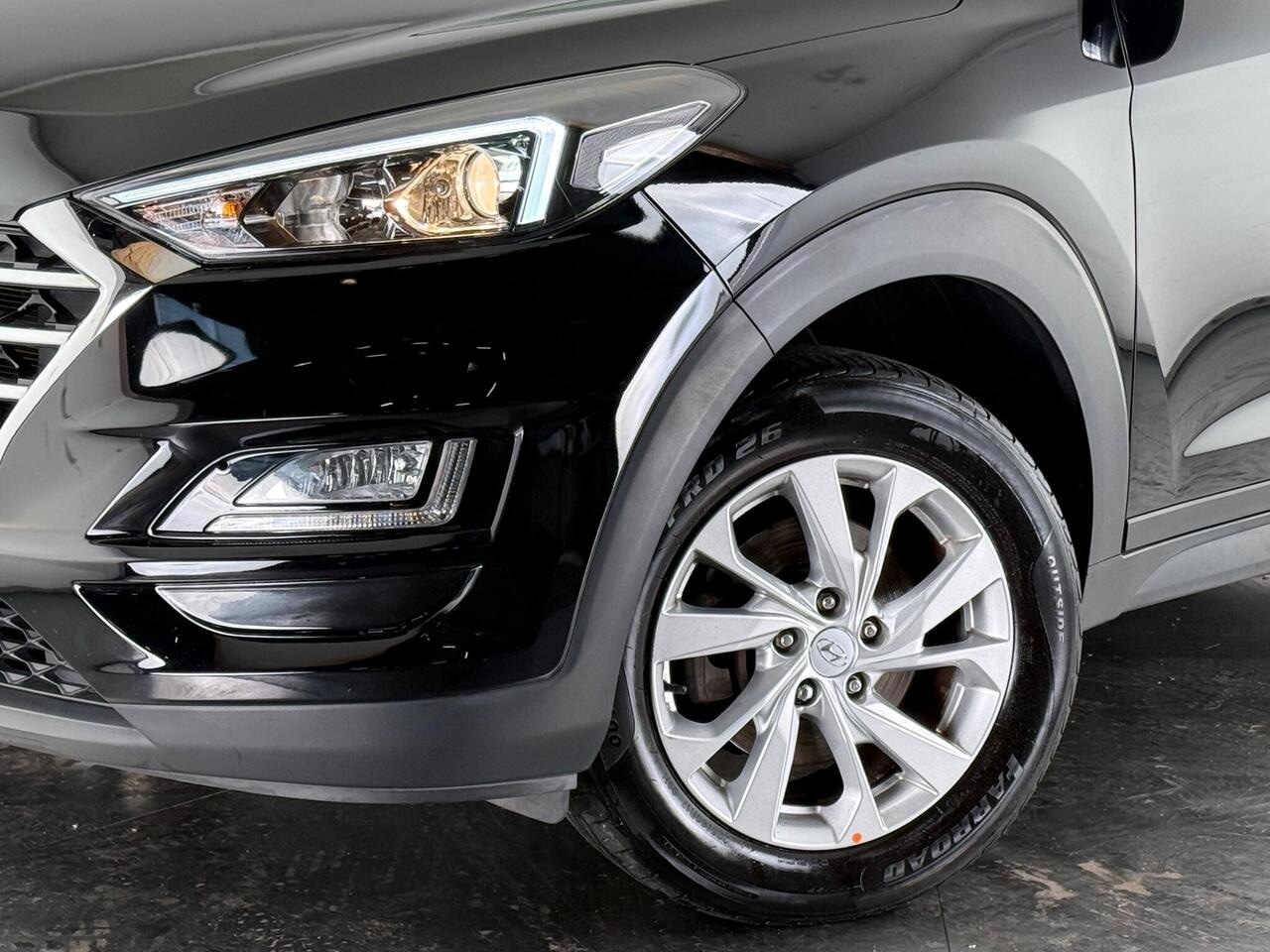 Hyundai TUCSON thumbnail Wheel