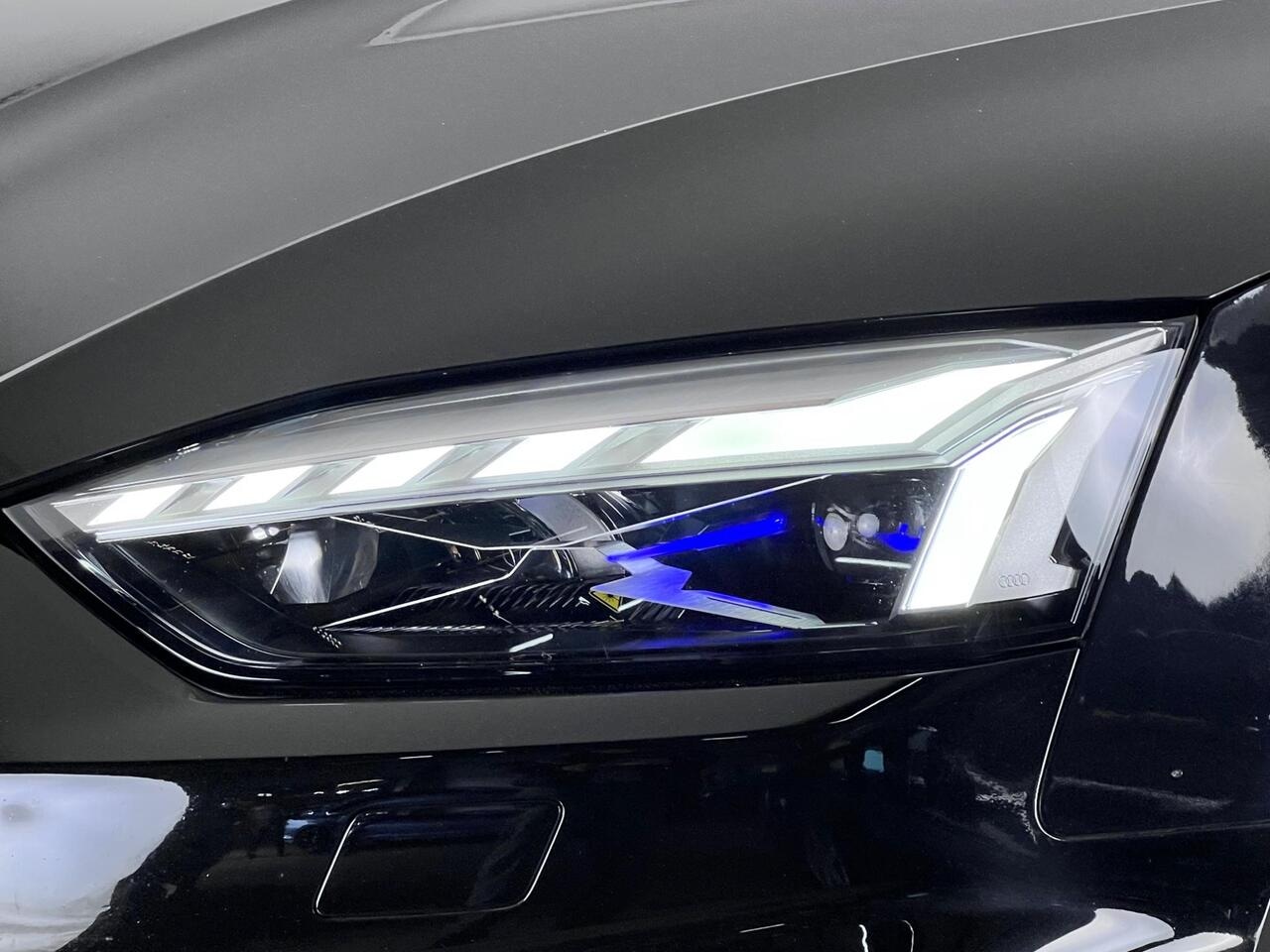 Audi A5 thumbnail Lights Front