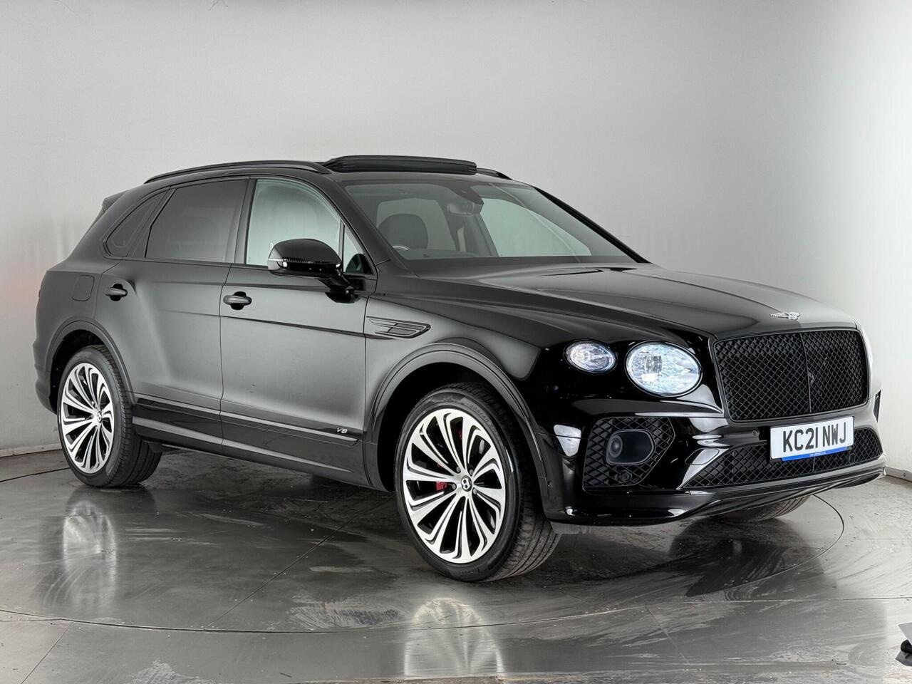 Bentley Bentayga thumbnail Front Right