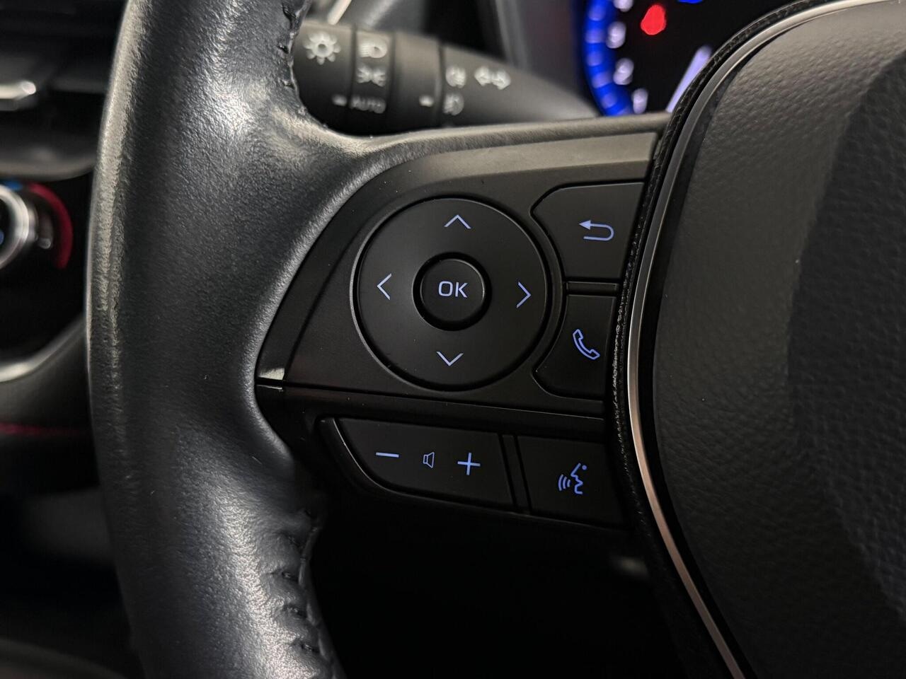 Toyota Corolla thumbnail Misc Controls