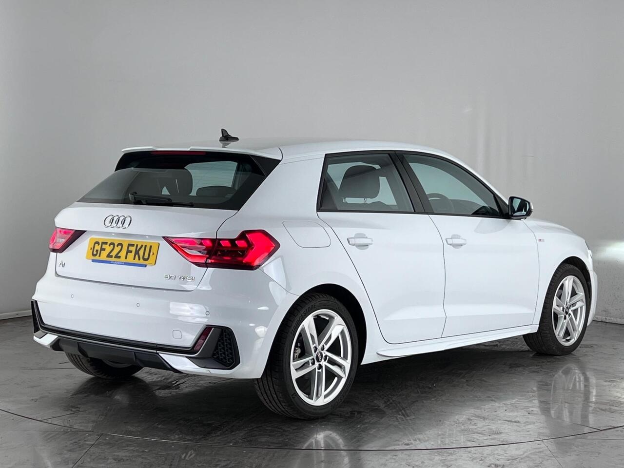 Audi A1 thumbnail Rear Right