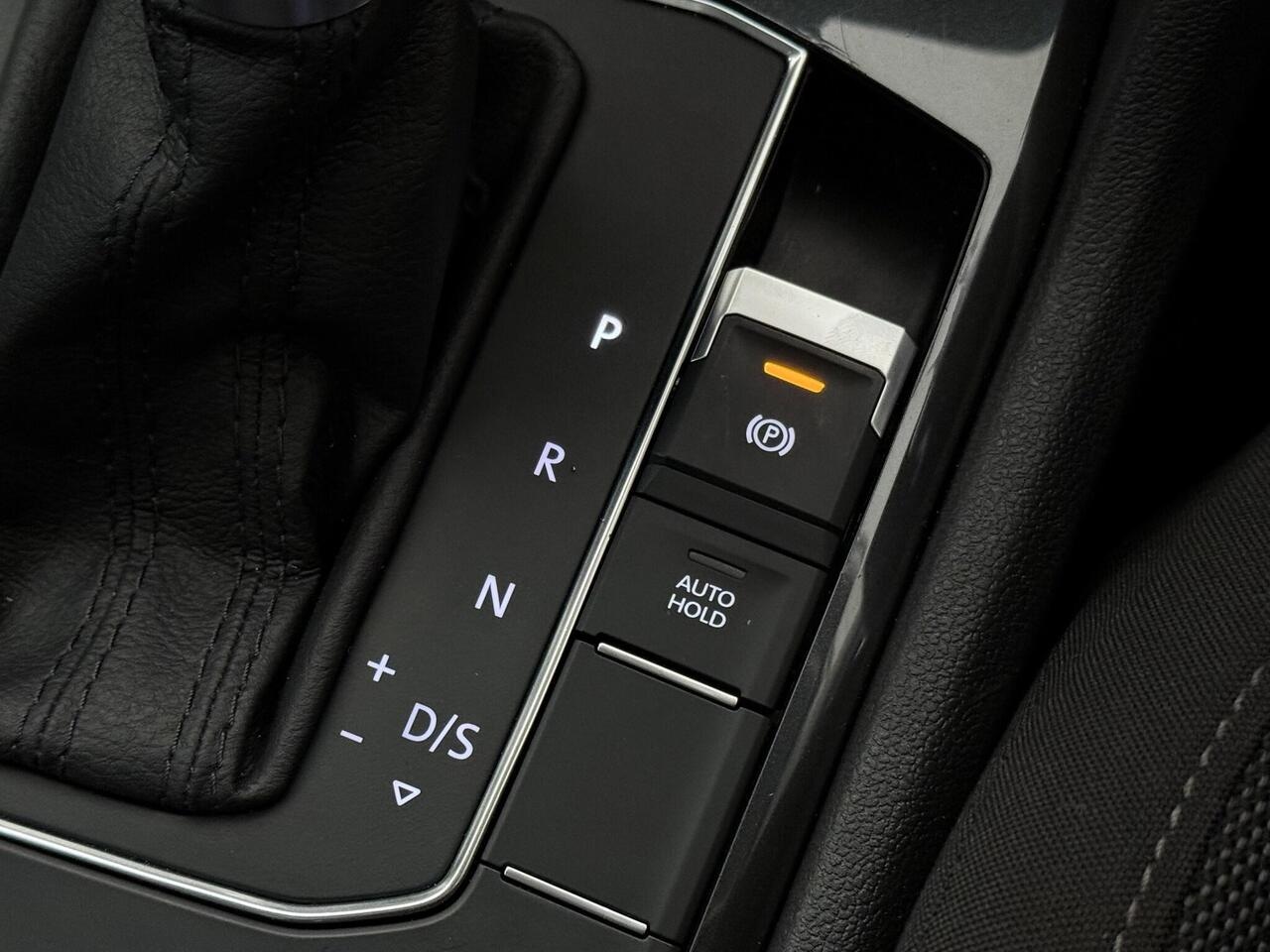 Volkswagen Tiguan Allspace thumbnail Misc Controls