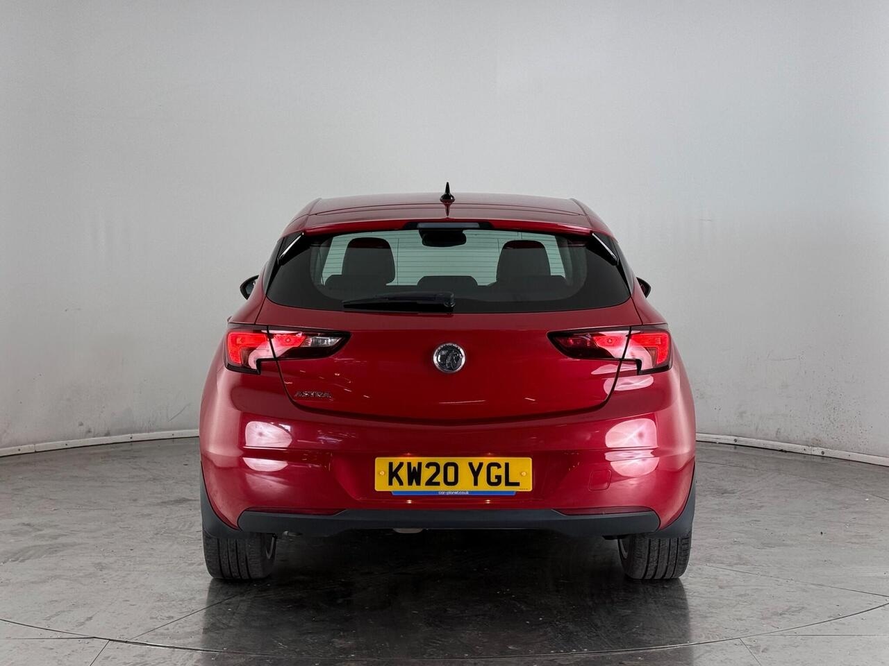 Vauxhall Astra thumbnail Rear