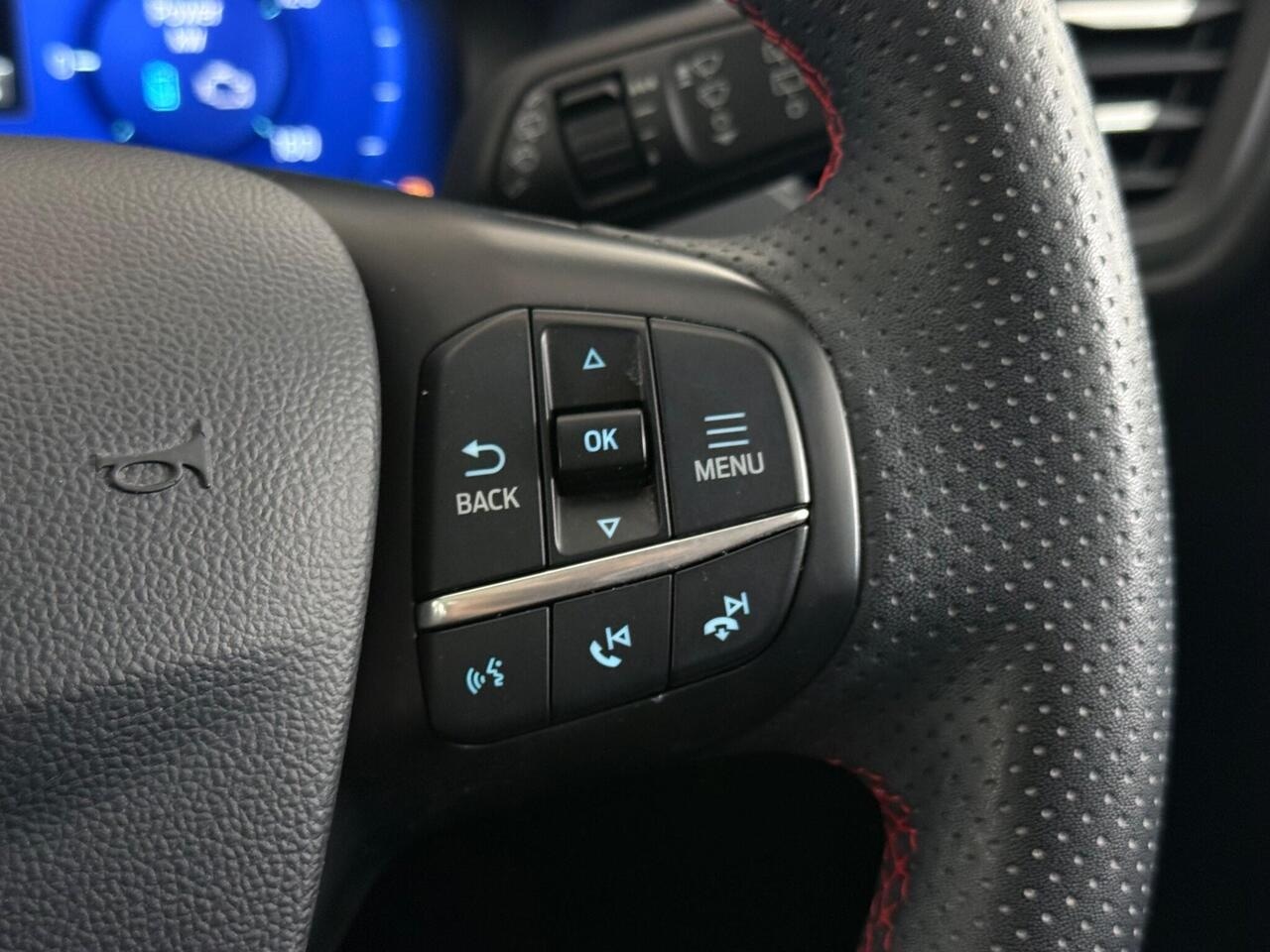 Ford Kuga thumbnail Misc Controls