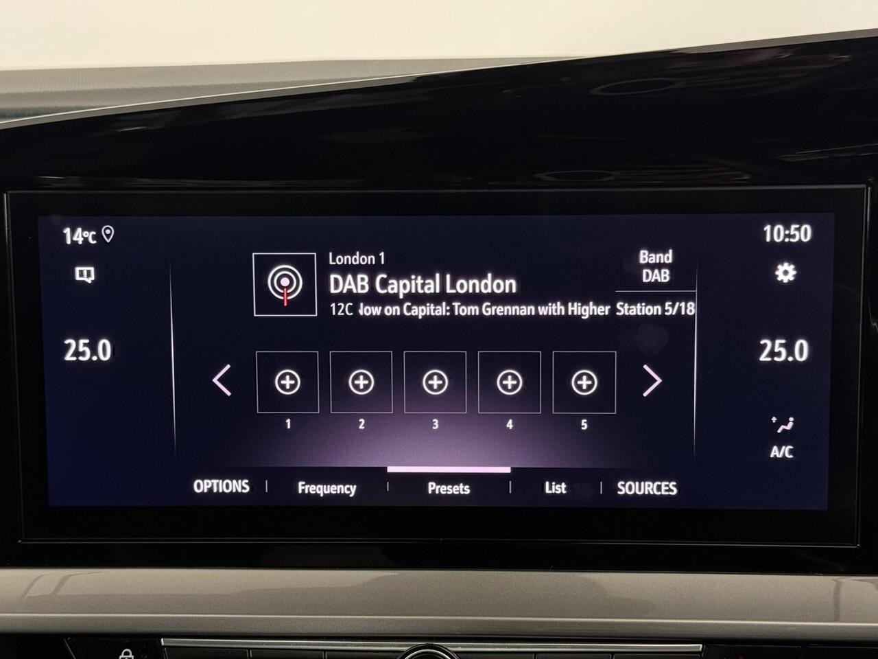 Vauxhall Mokka thumbnail Infotainment System