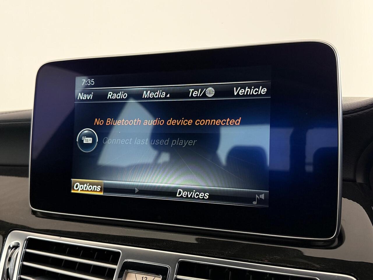 Mercedes-Benz CLS thumbnail Infotainment System