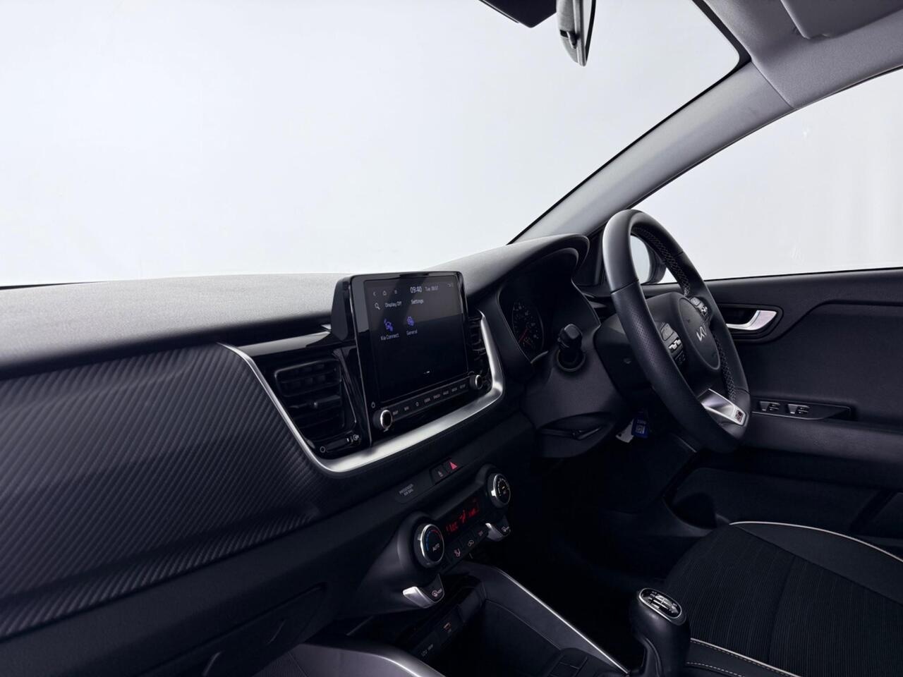 Kia Stonic thumbnail Interior Front