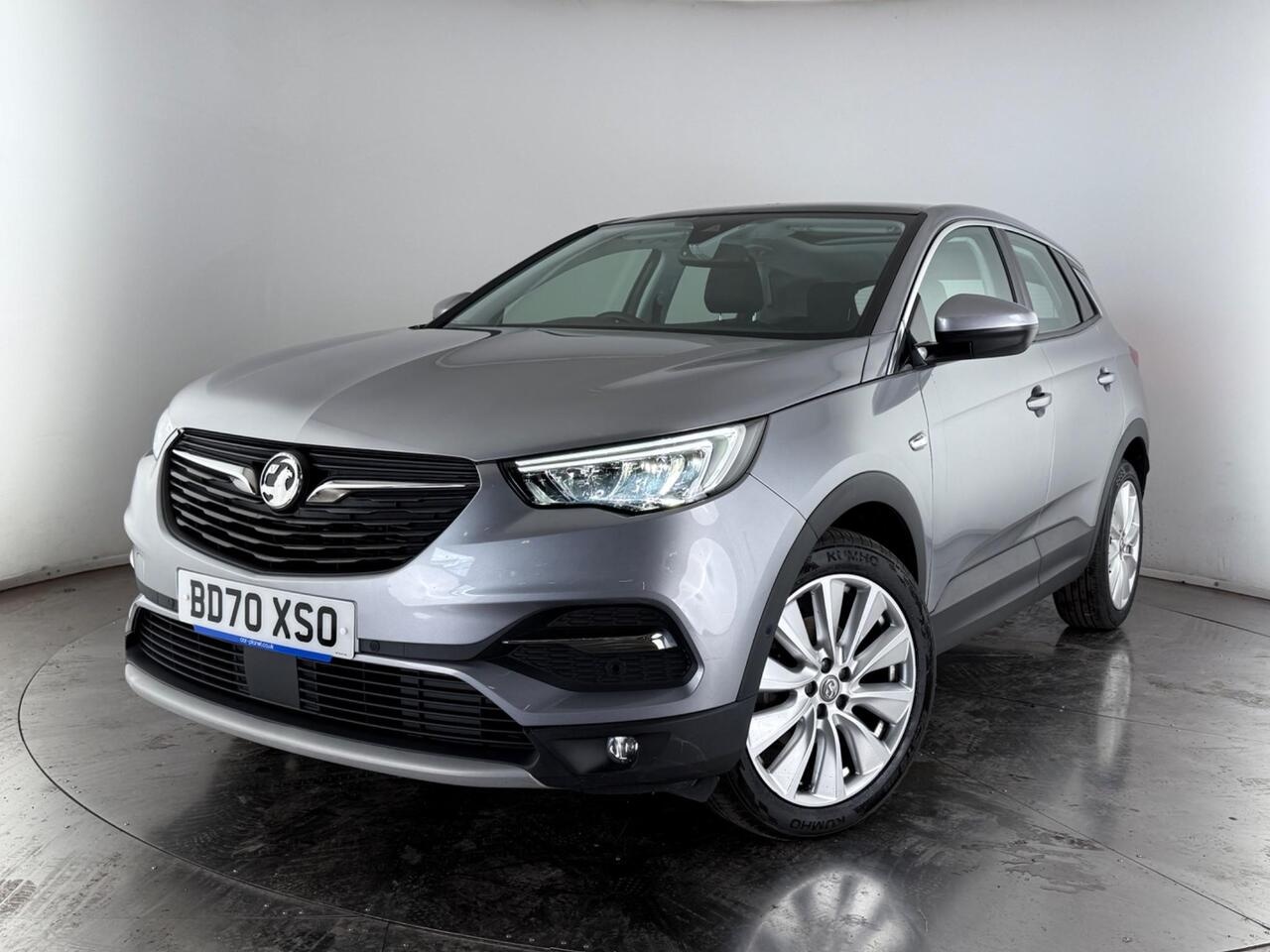 Vauxhall Grandland X thumbnail Front Left