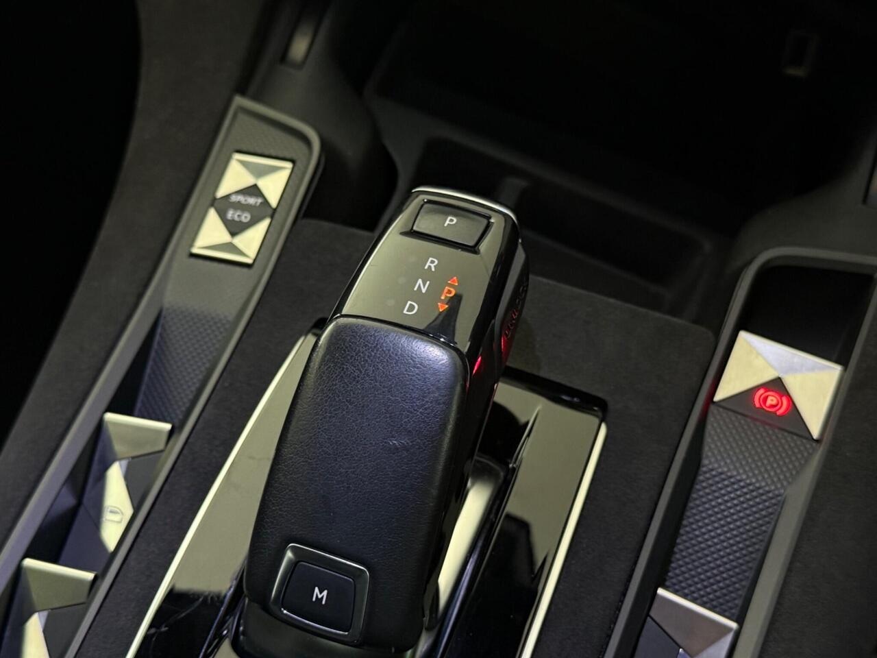 DS AUTOMOBILES DS 7 CROSSBACK thumbnail Misc Controls