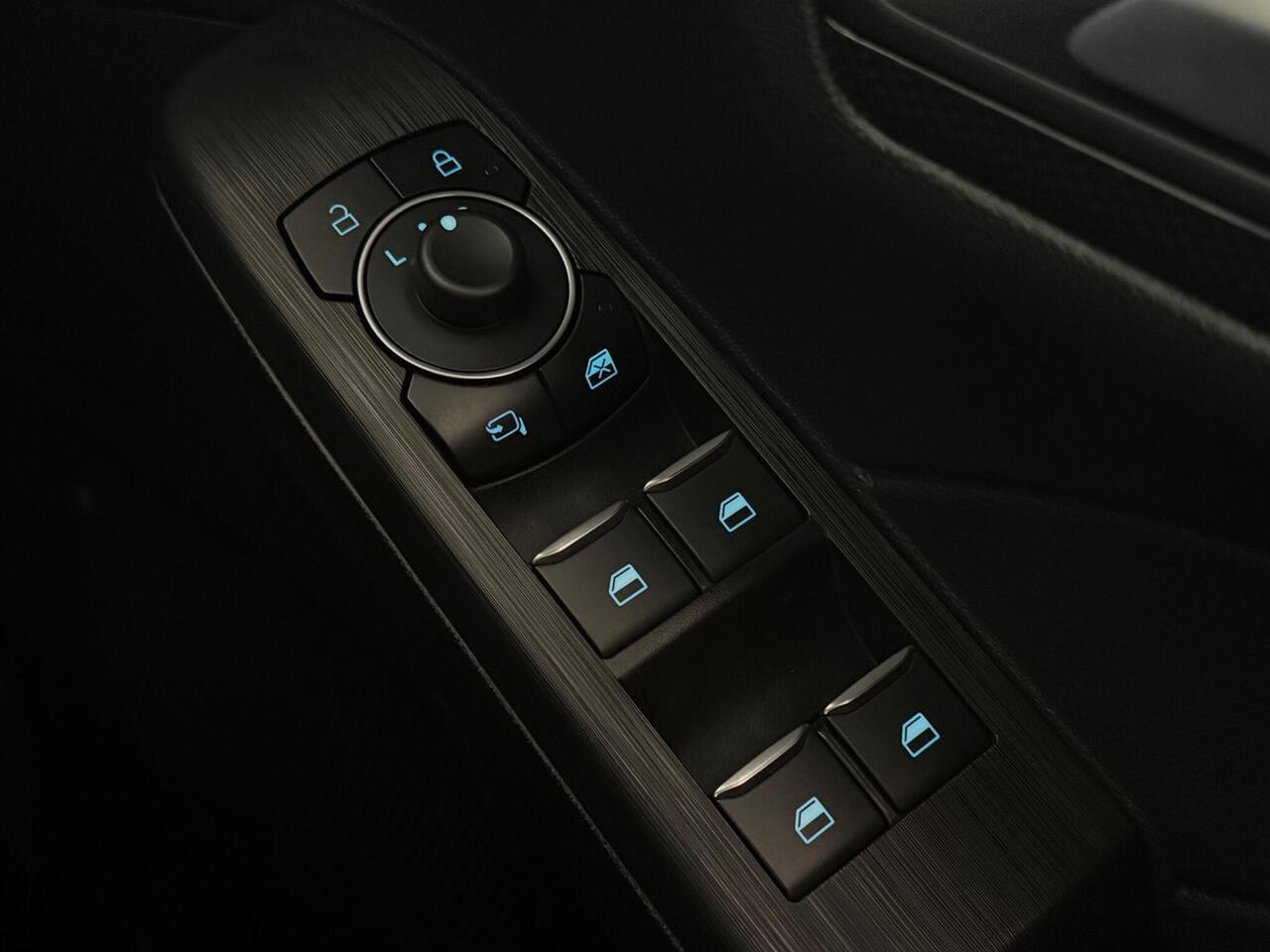 Ford Kuga thumbnail Misc Controls