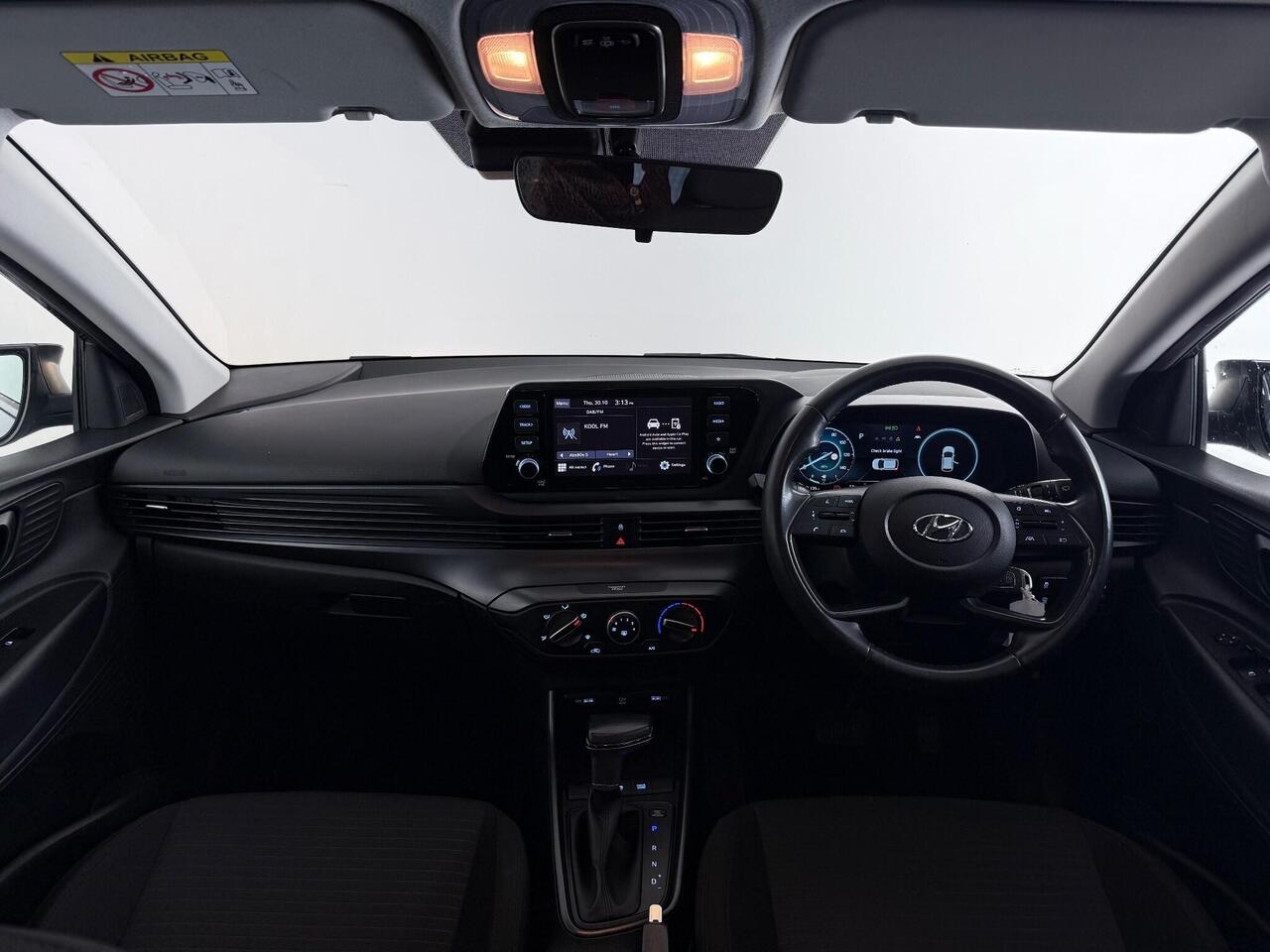Hyundai i20 thumbnail Interior Front