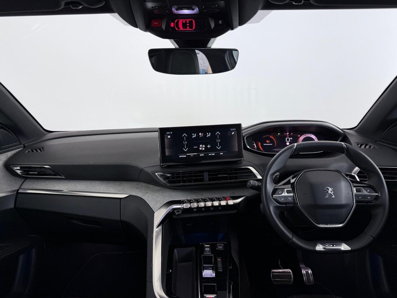 Peugeot 3008 thumbnail Interior Front