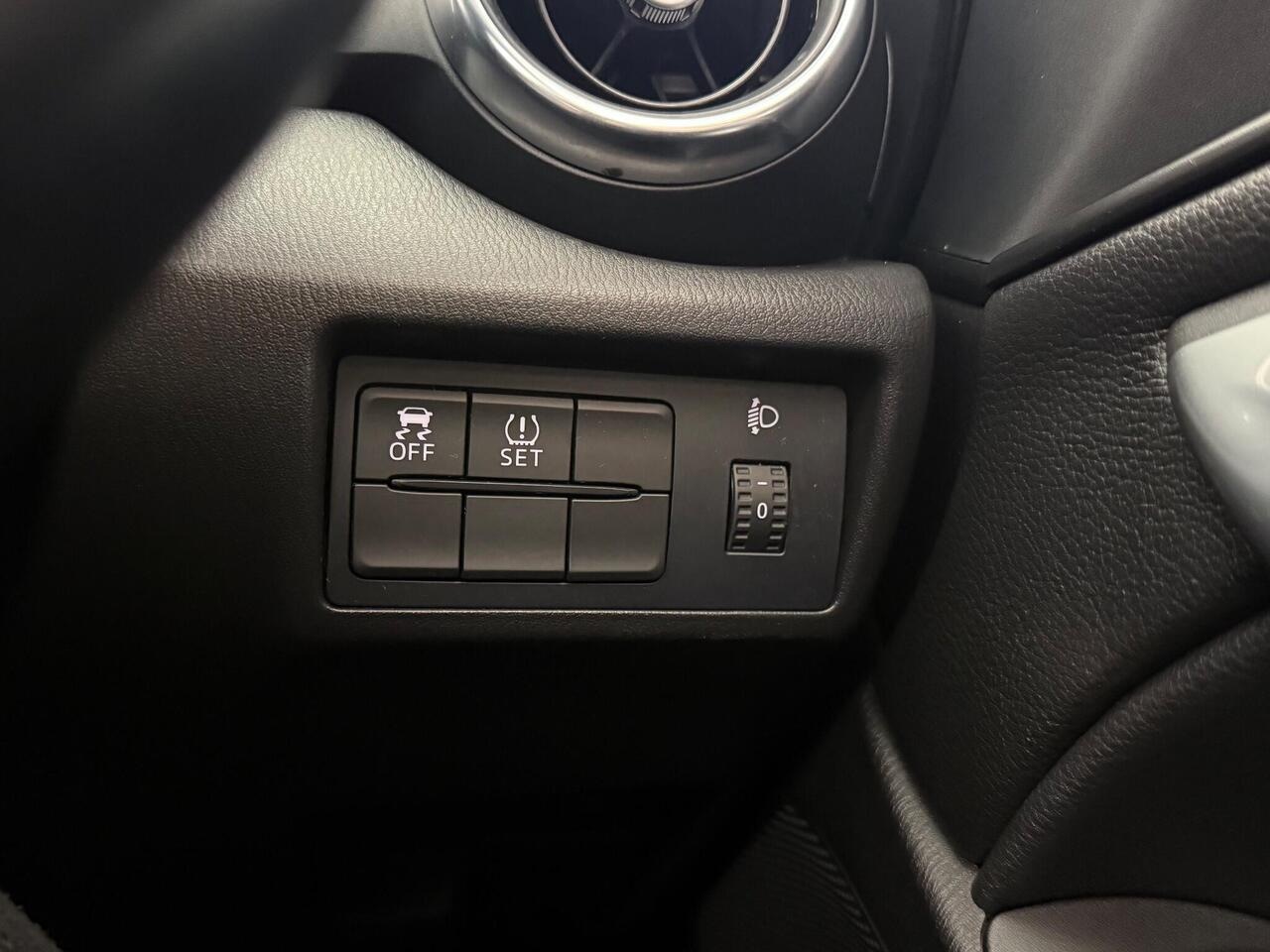 Fiat 124 Spider thumbnail Misc Controls