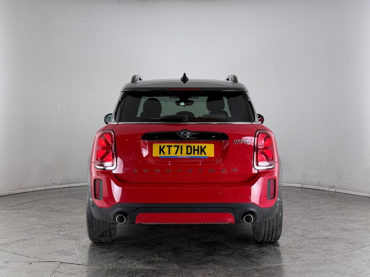MINI Countryman thumbnail Rear