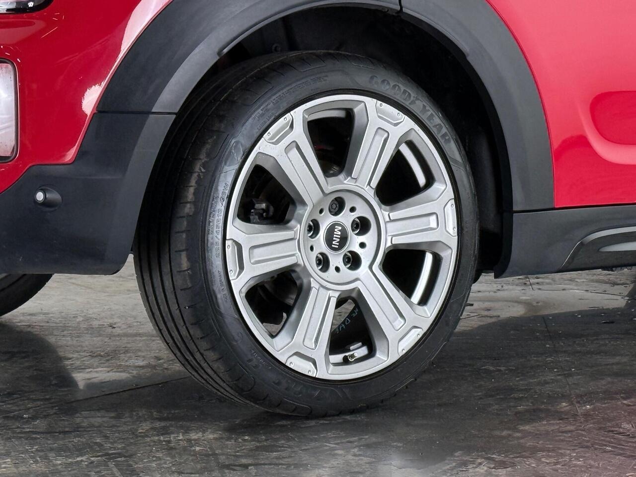 MINI Countryman thumbnail Wheel