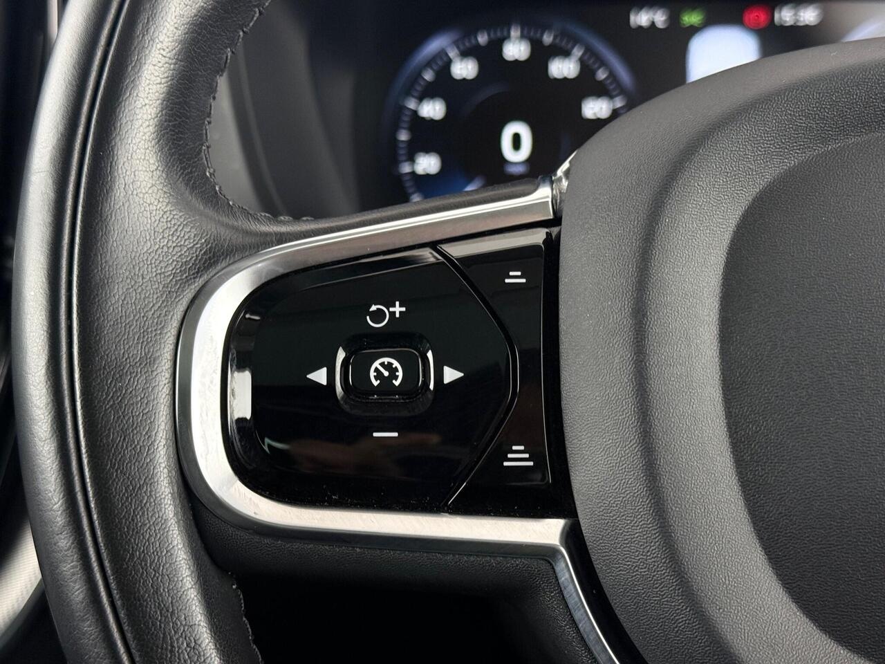 Volvo XC60 thumbnail Misc Controls