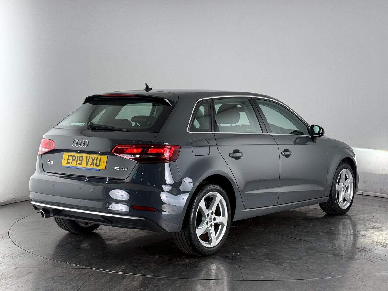 Audi A3 thumbnail Rear Right