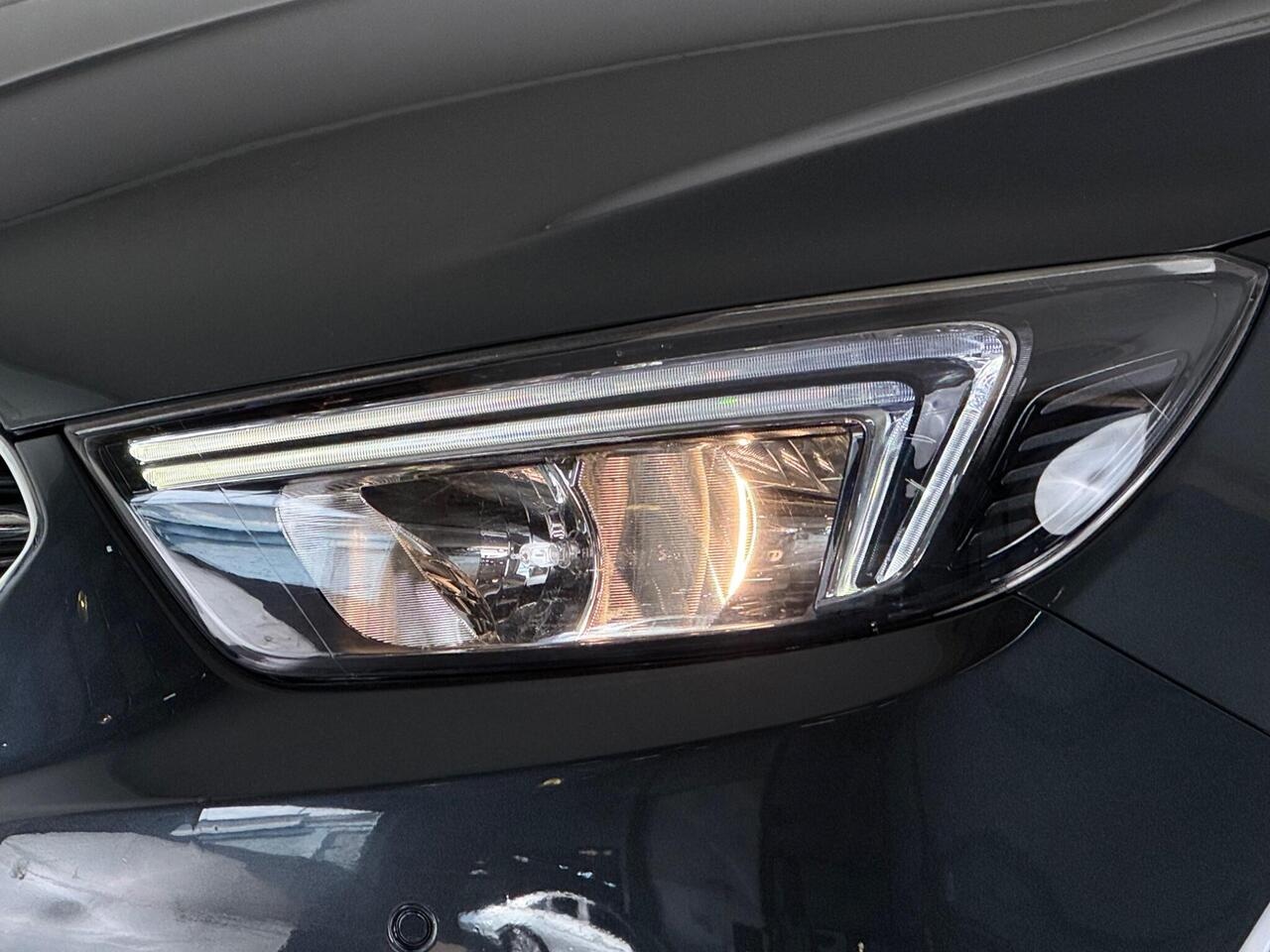 Vauxhall Mokka X thumbnail Lights Front