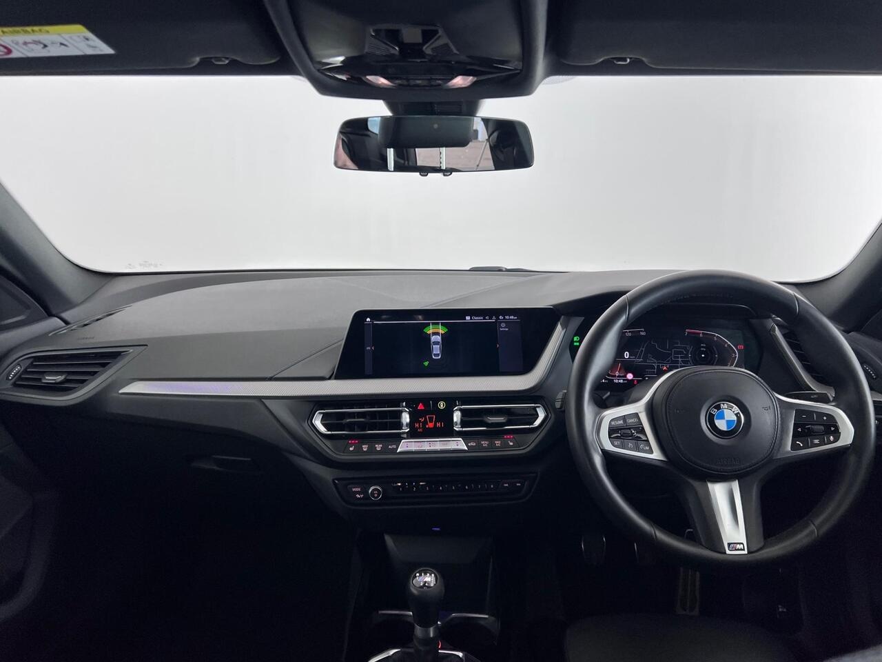 BMW 2 Series Gran Coupe thumbnail Interior Front