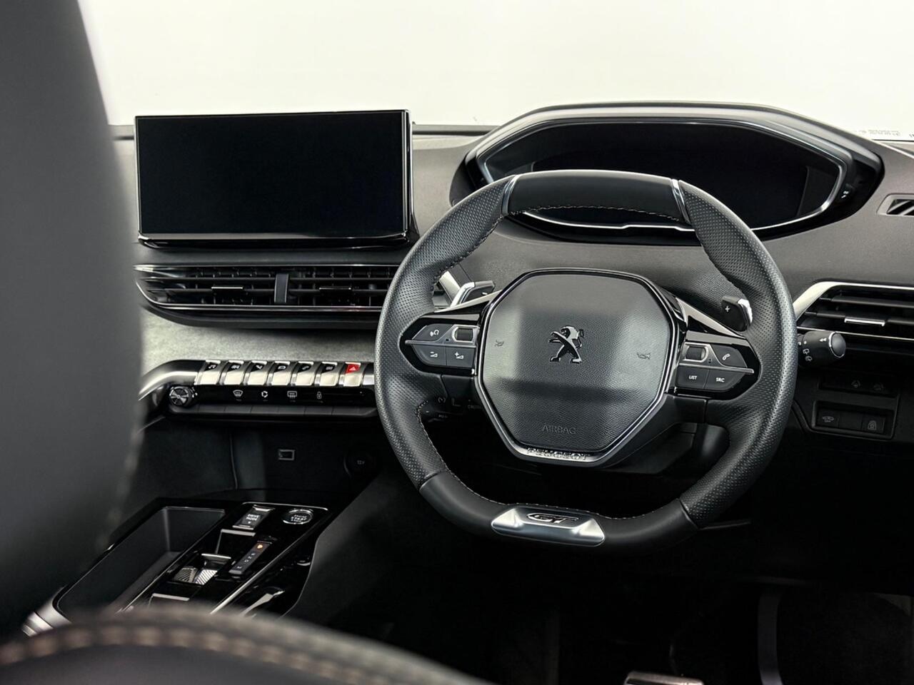 Peugeot 3008 thumbnail Steering Wheel