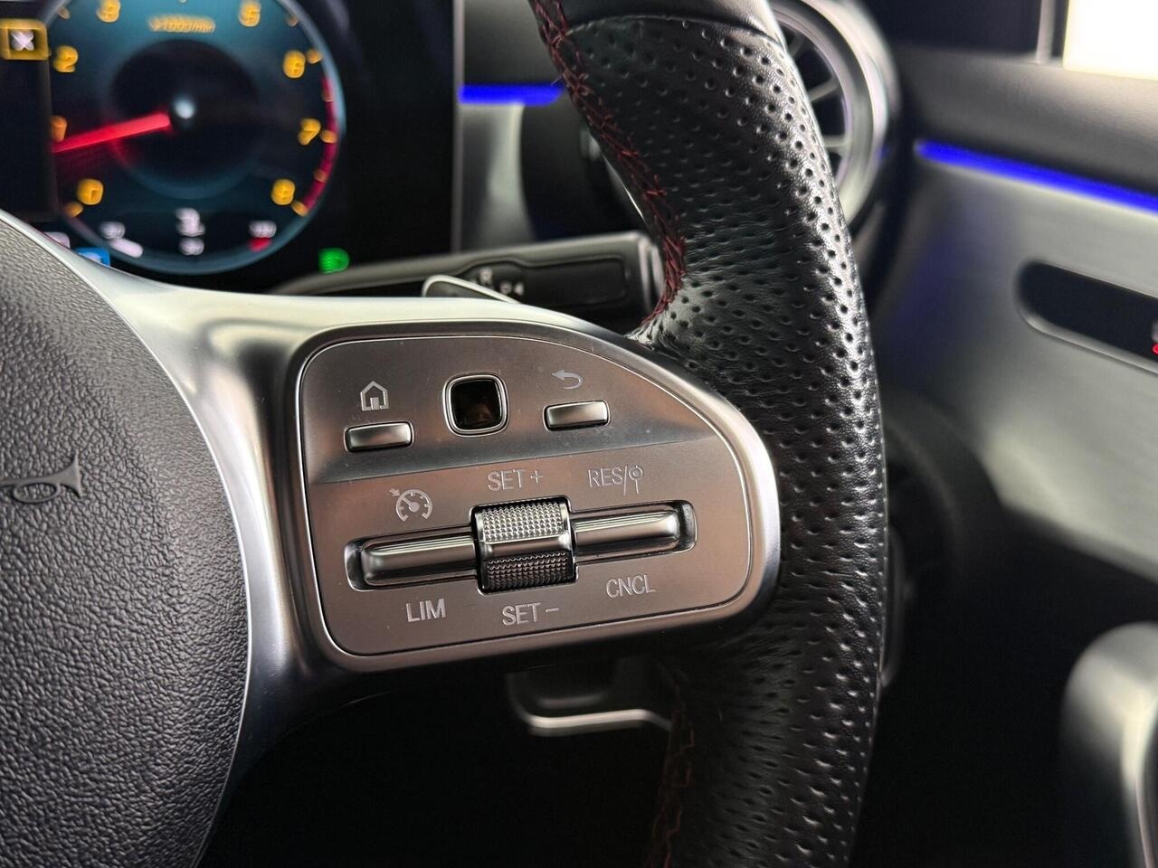 Mercedes-Benz A Class thumbnail Misc Controls