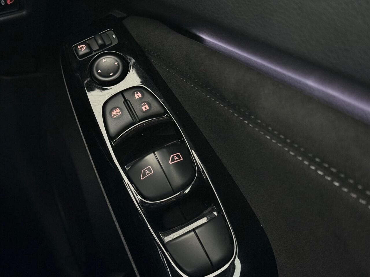 Nissan Juke thumbnail Misc Controls