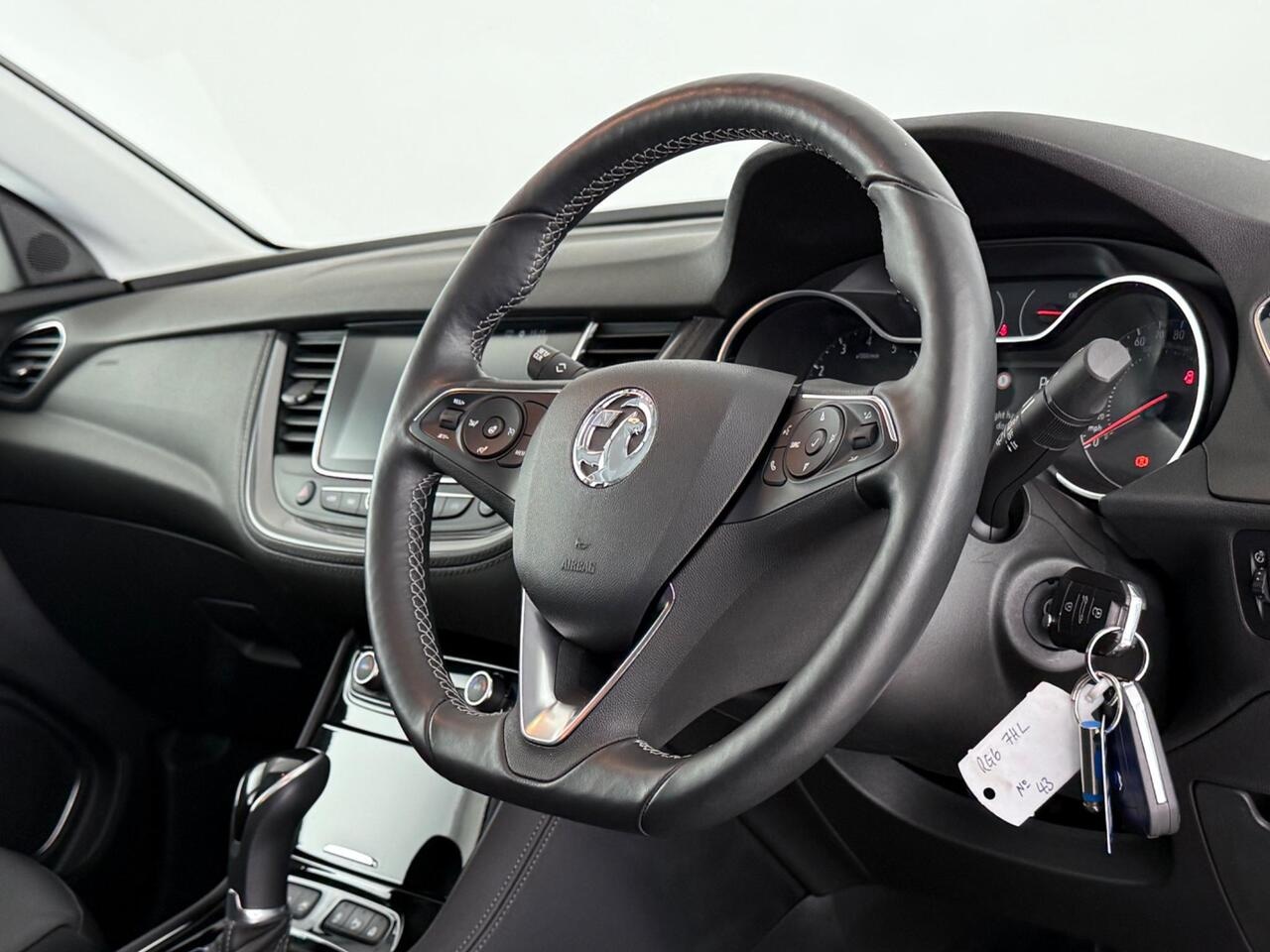 Vauxhall Grandland X thumbnail Interior Front