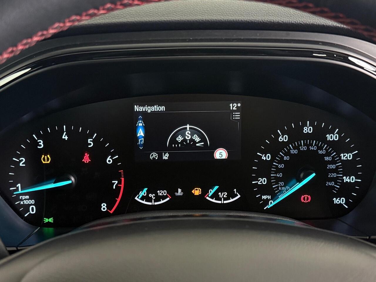 Ford Focus thumbnail Driver Instruments