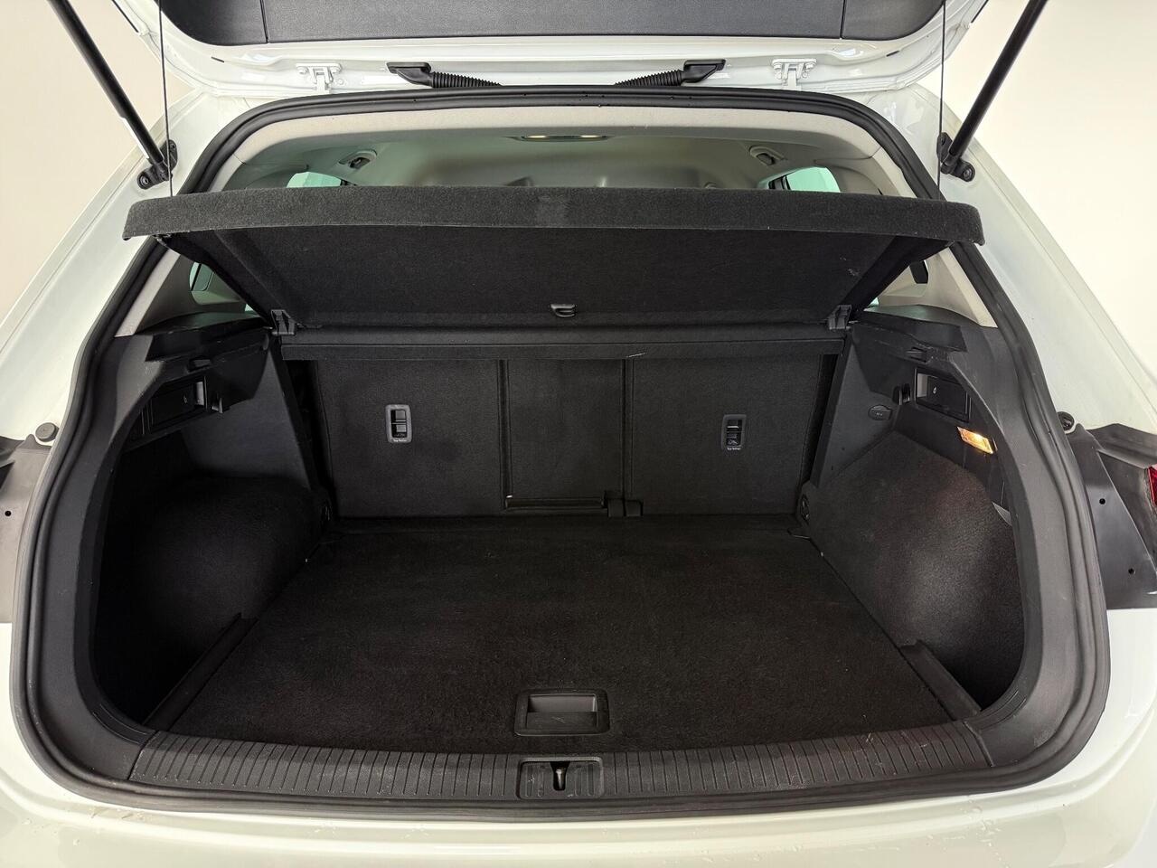 Volkswagen Tiguan thumbnail Boot