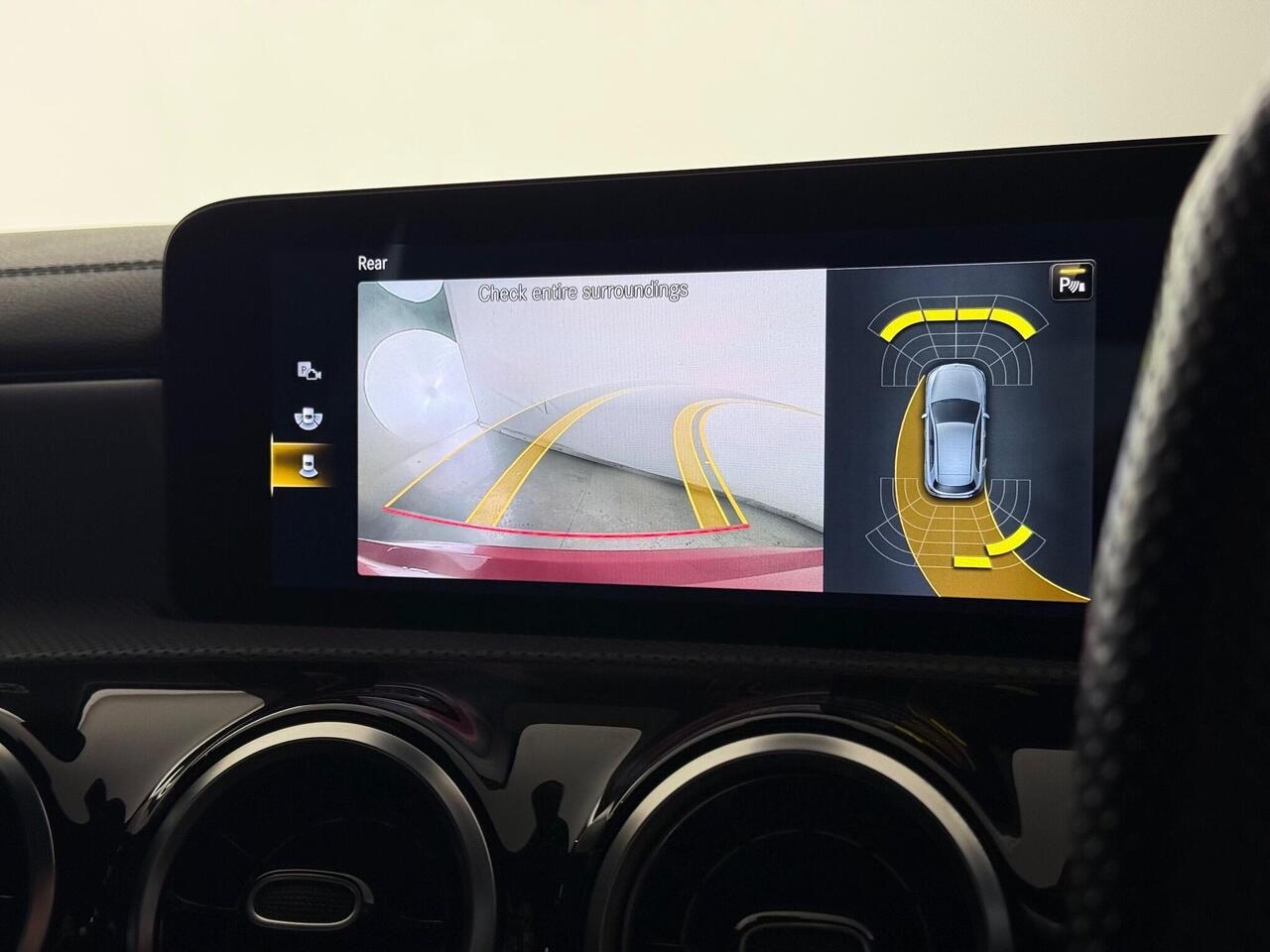 Mercedes-Benz A Class thumbnail Infotainment System