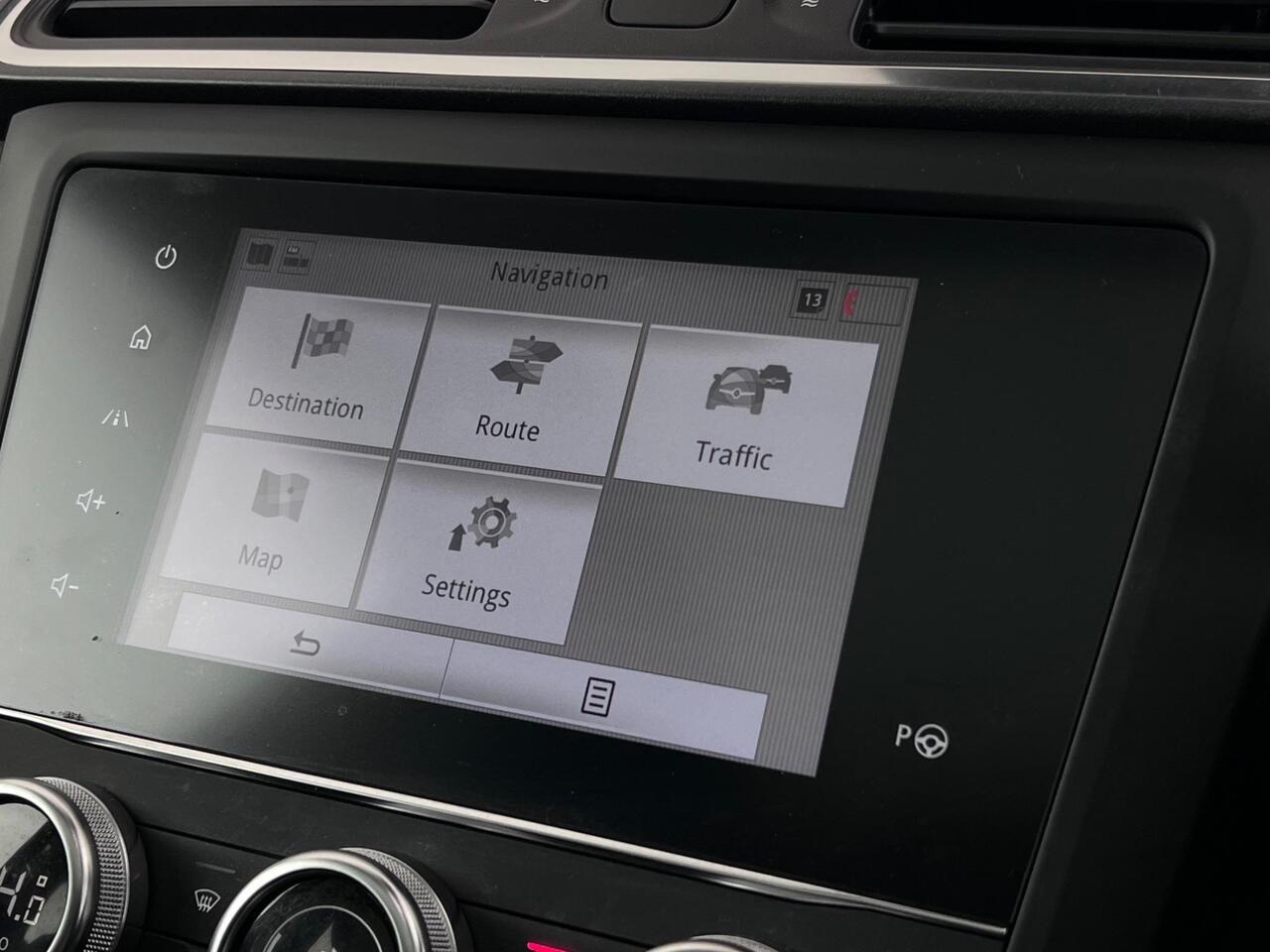 Renault Kadjar thumbnail Infotainment System