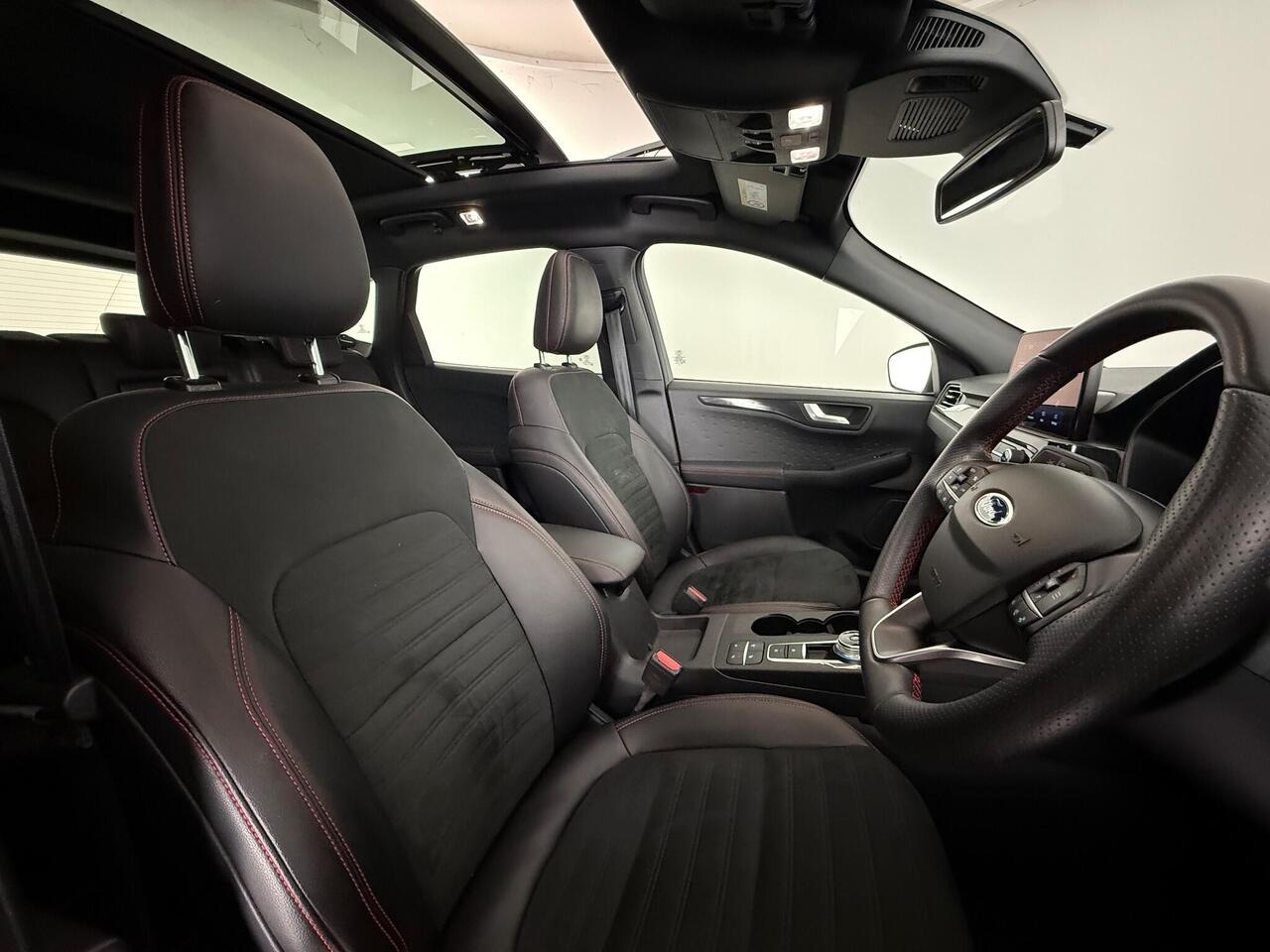 Ford Kuga thumbnail Seat Driver