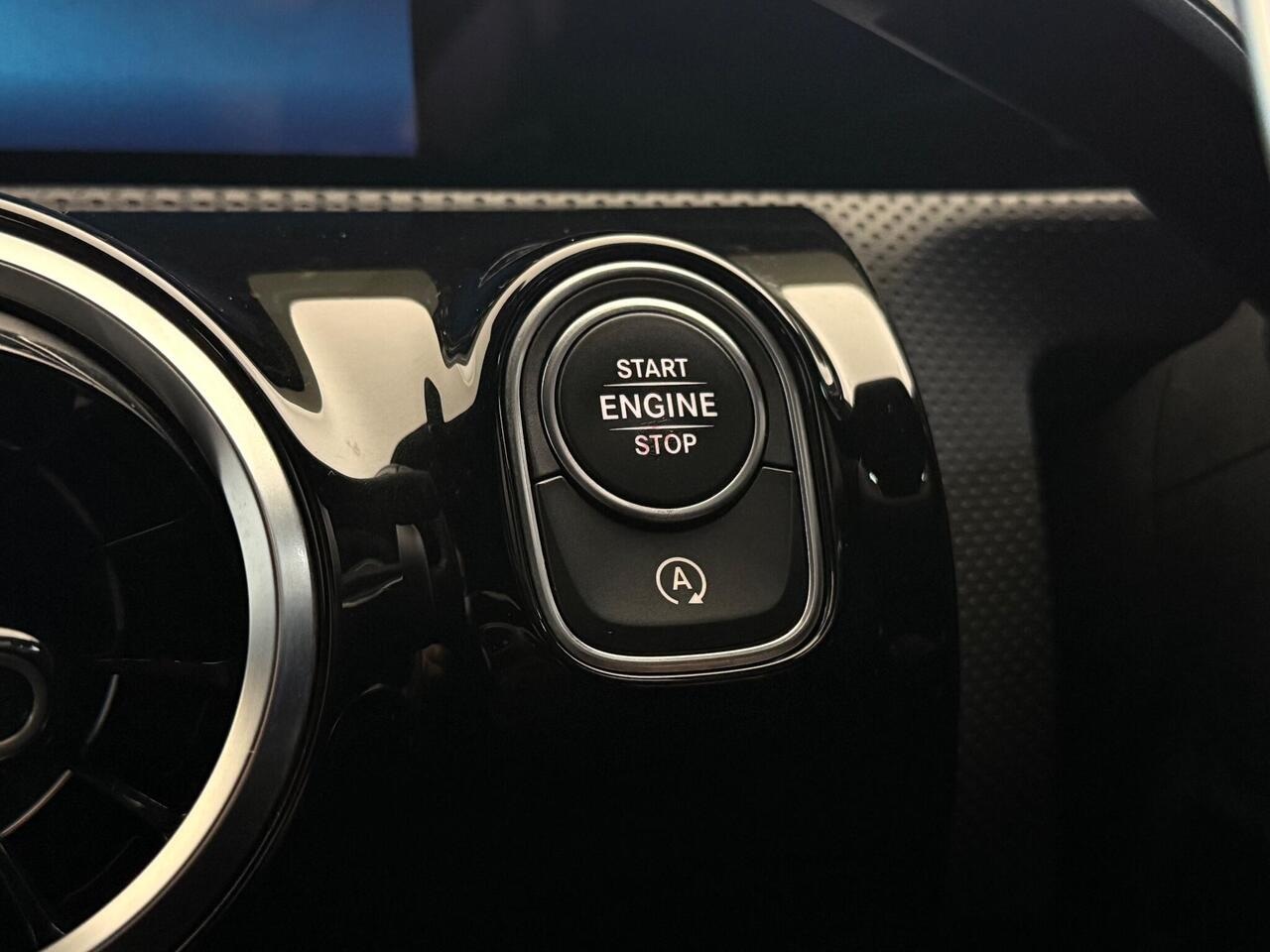 Mercedes-Benz A Class thumbnail Misc Controls