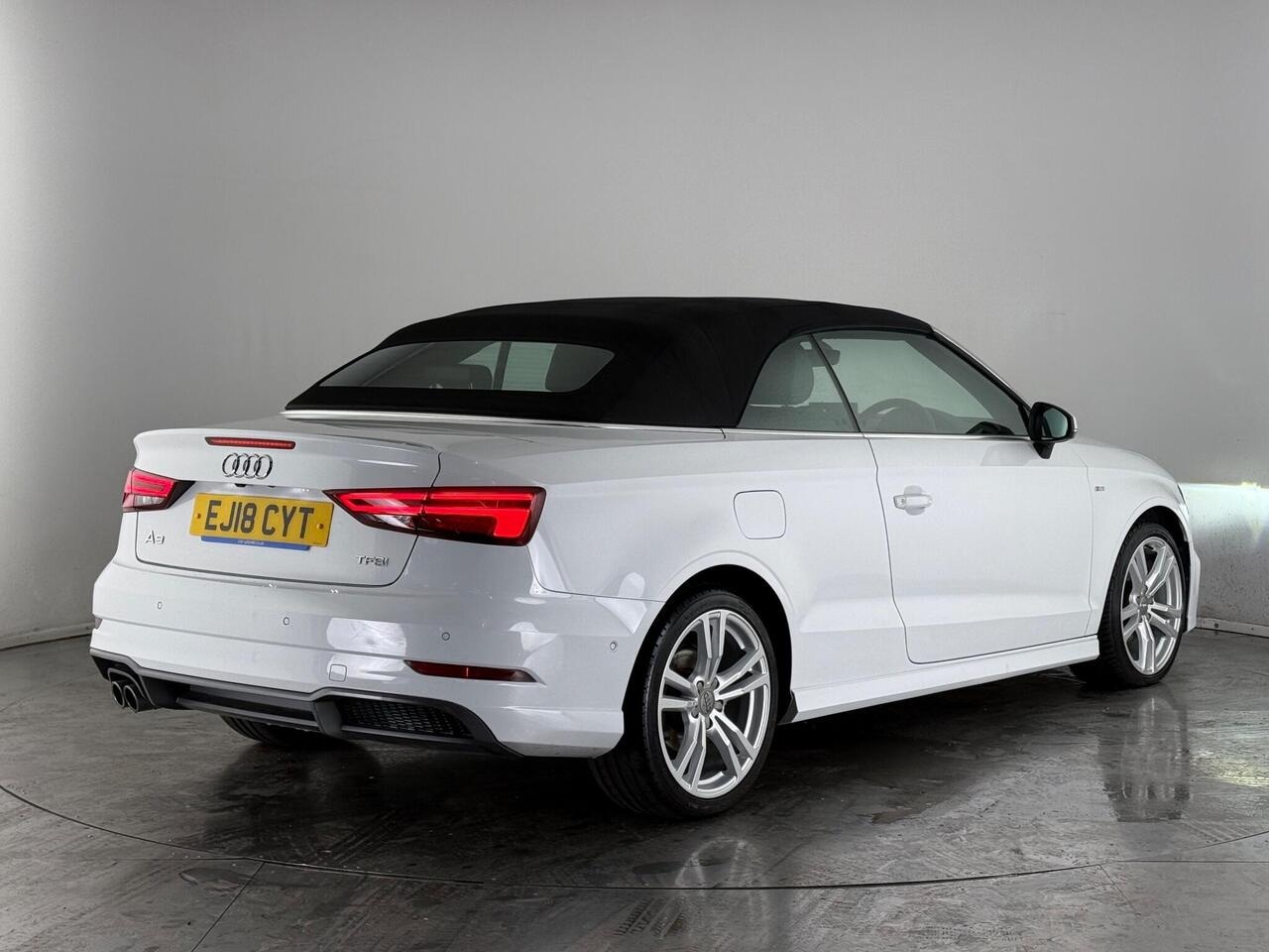 Audi A3 Cabriolet thumbnail Rear Right