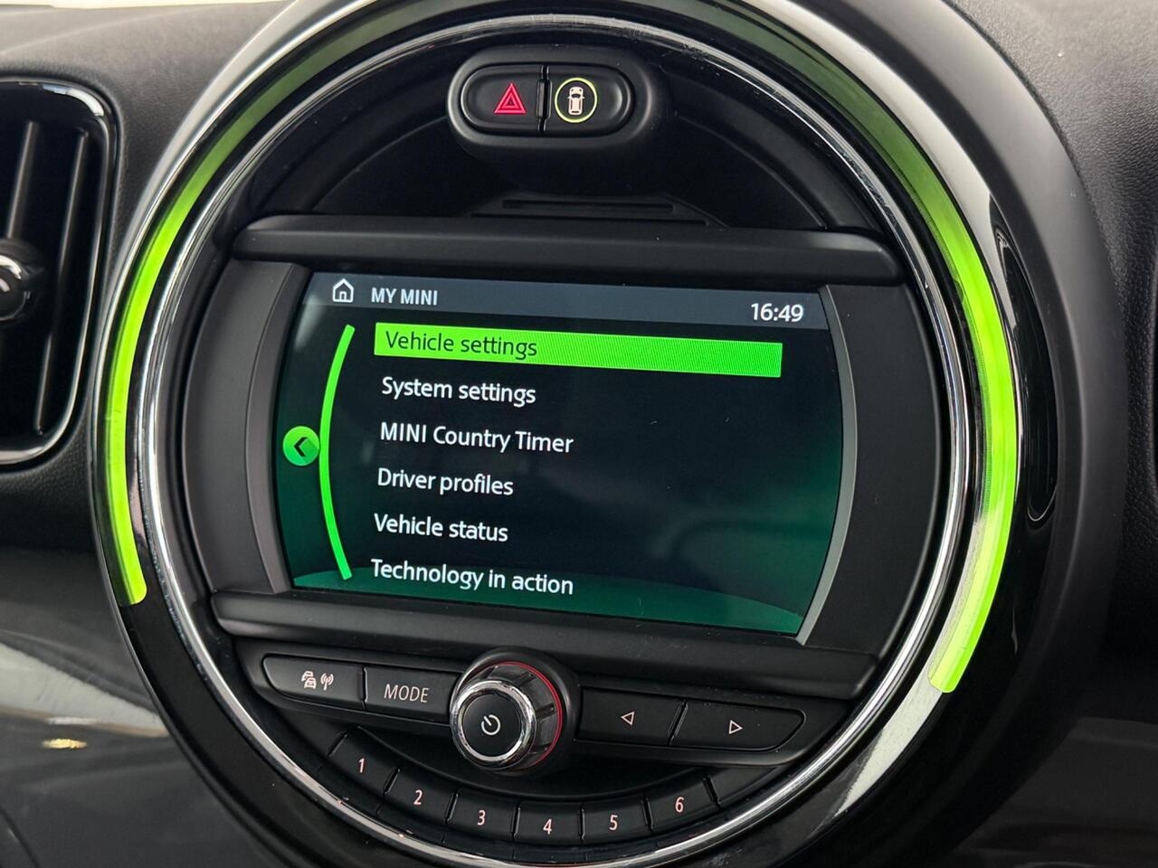 MINI Countryman thumbnail Inconclusive