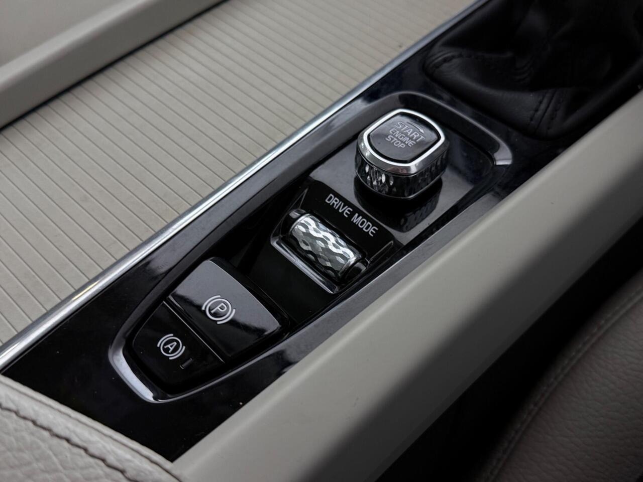 Volvo XC60 thumbnail Inconclusive
