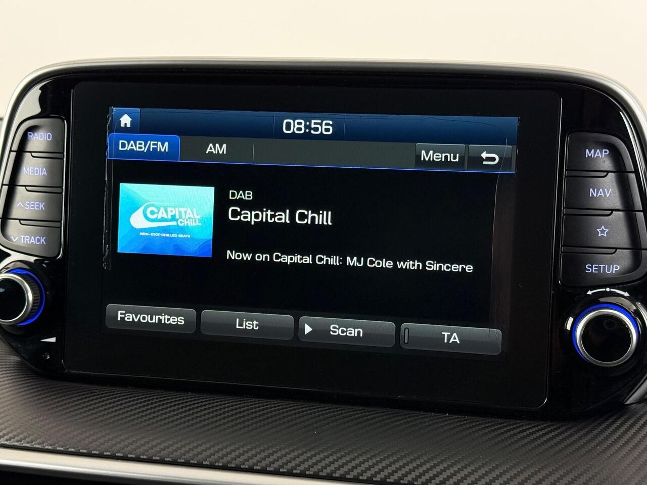 Hyundai TUCSON thumbnail Infotainment System