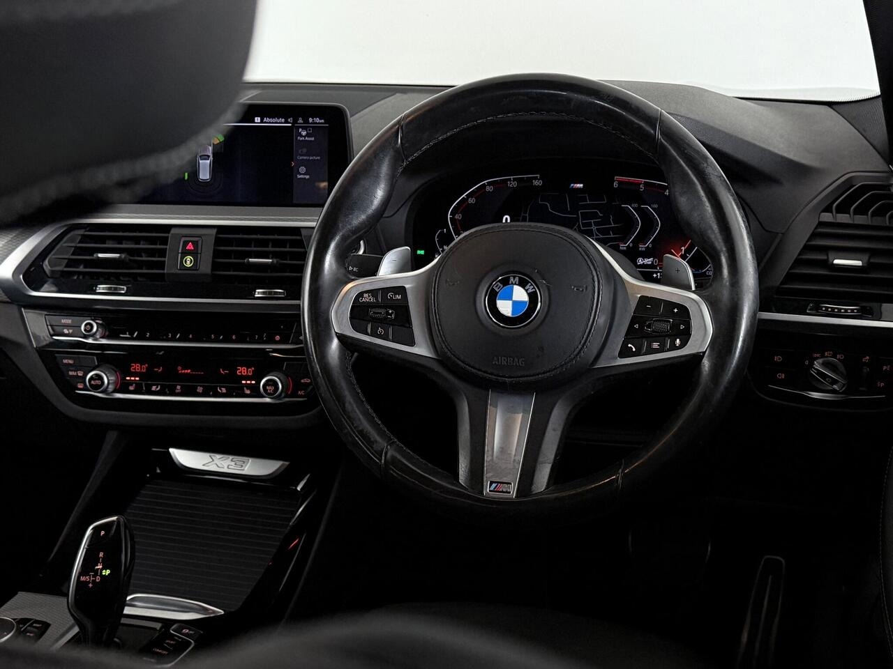 BMW X3 thumbnail Steering Wheel