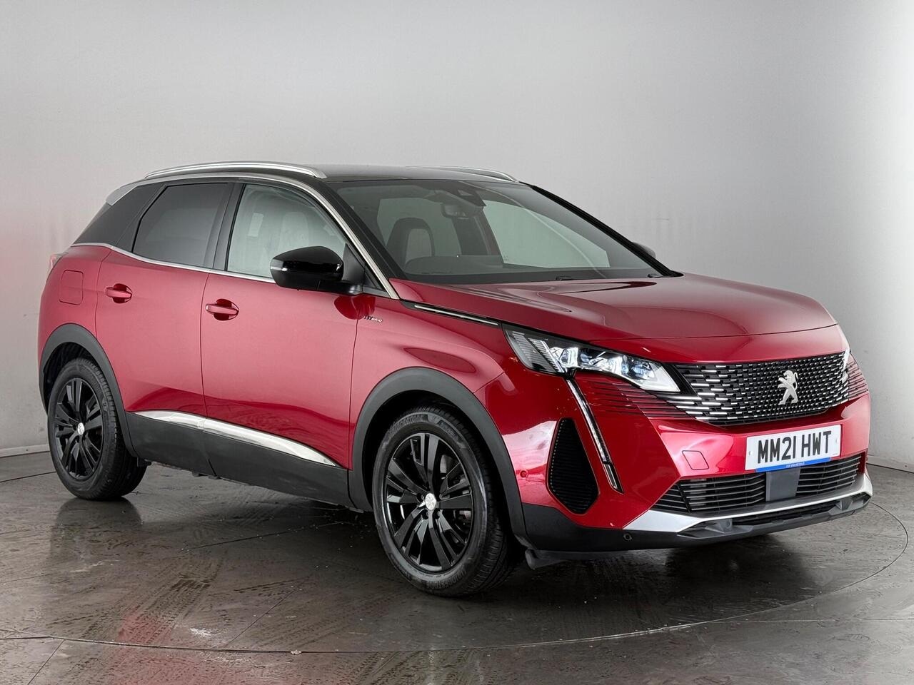 Peugeot 3008 thumbnail Front Right
