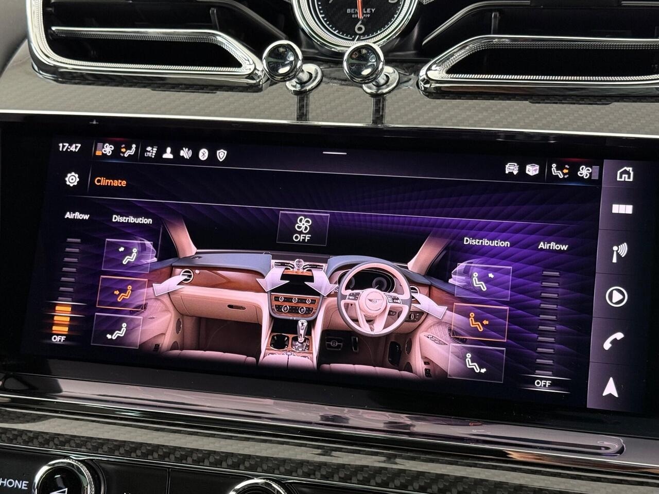 Bentley Bentayga thumbnail Infotainment System