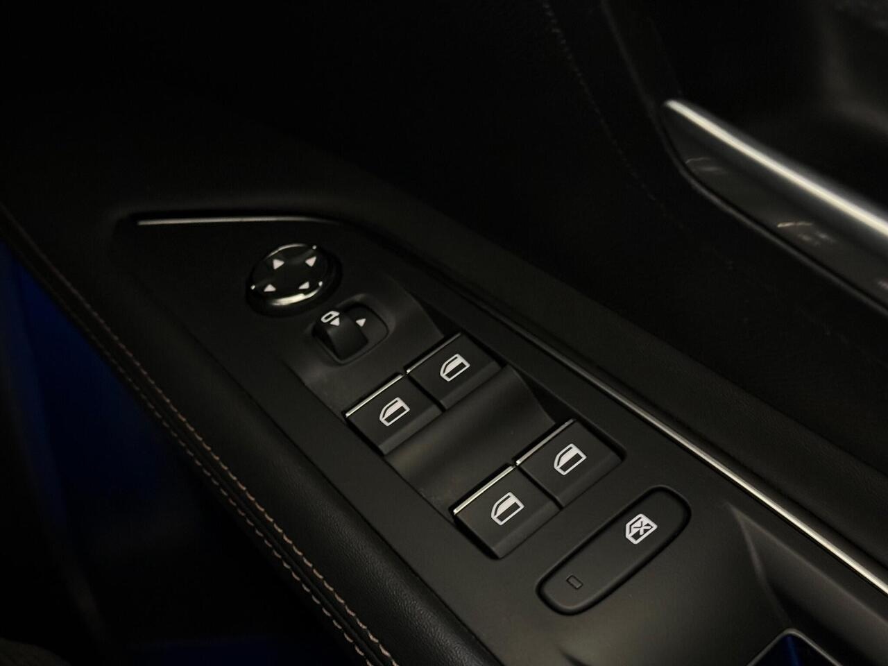 Peugeot 3008 thumbnail Misc Controls