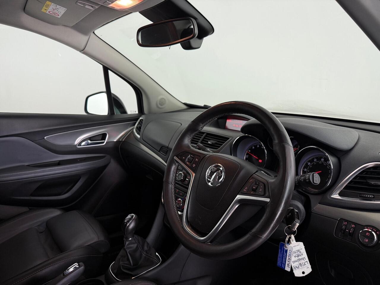 Vauxhall Mokka thumbnail Interior Front
