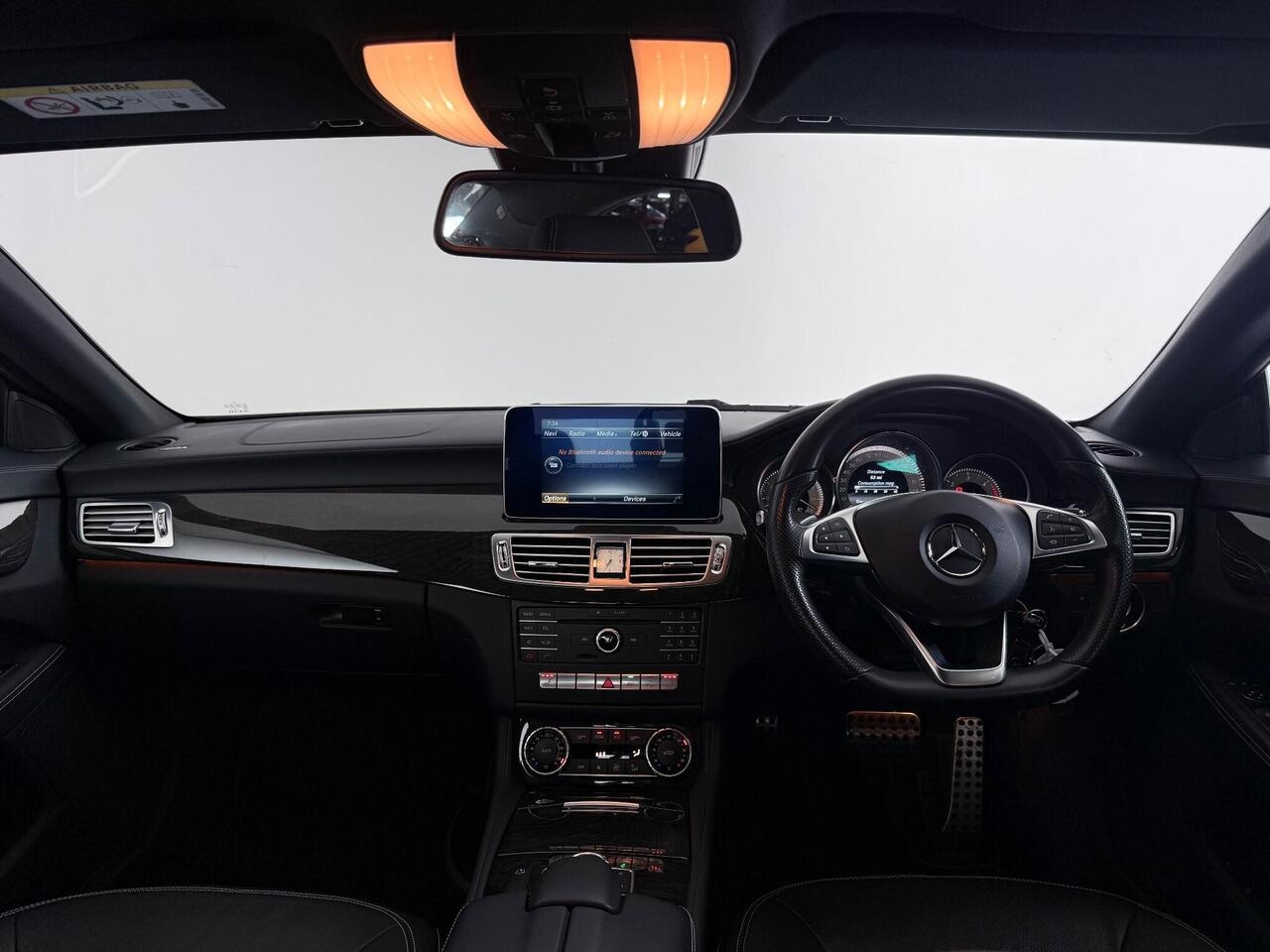 Mercedes-Benz CLS thumbnail Interior Front