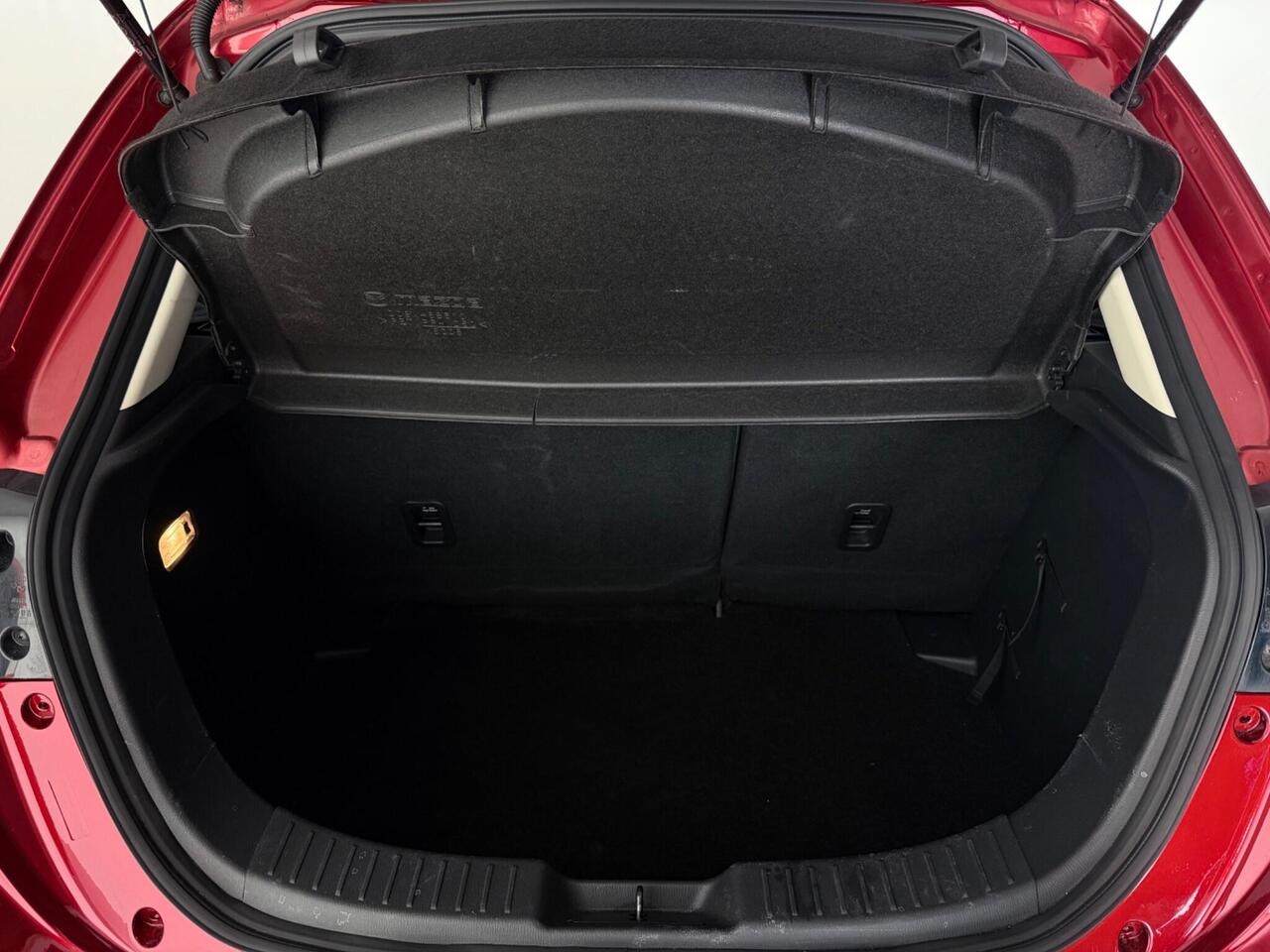 Mazda Mazda2 thumbnail Boot