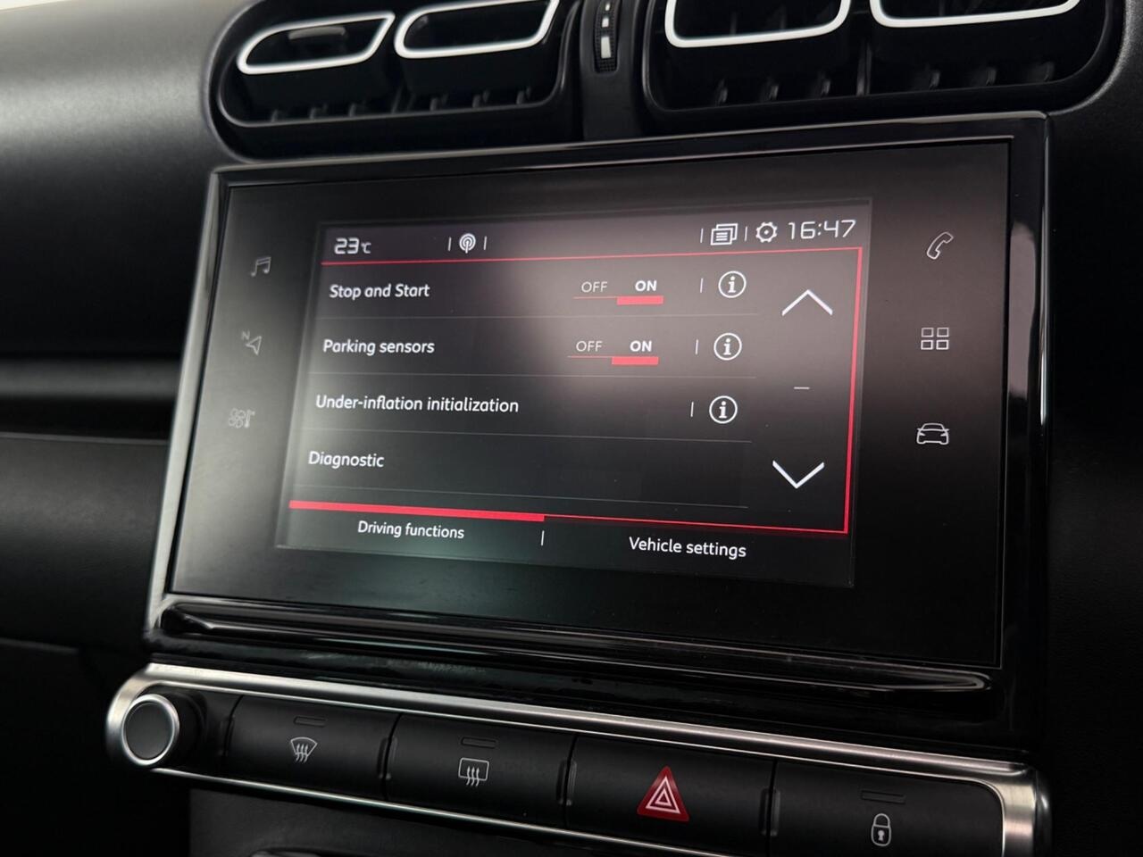 Citroen C3 Aircross thumbnail Infotainment System