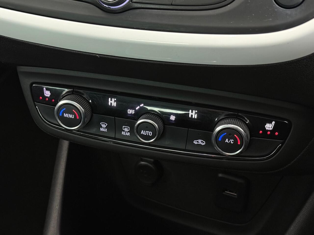 Vauxhall Crossland thumbnail Misc Controls
