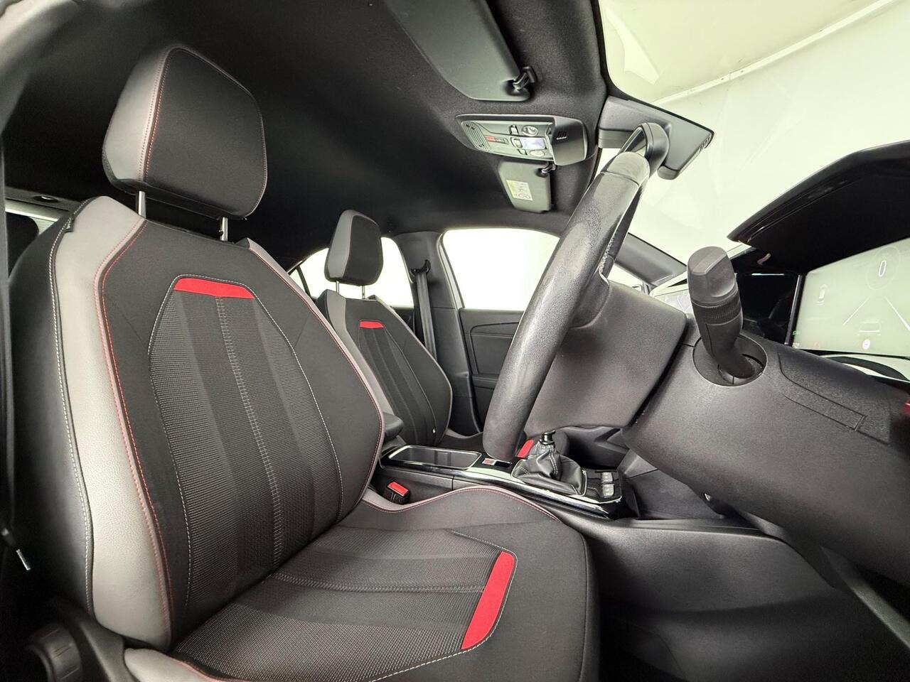 Vauxhall Mokka thumbnail Seat Front Passenger